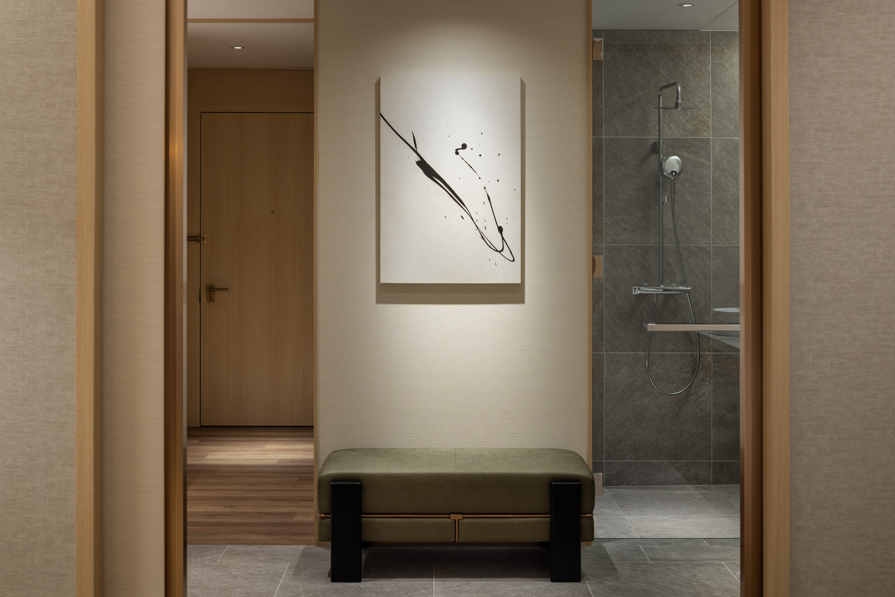 スイートルーム内アート