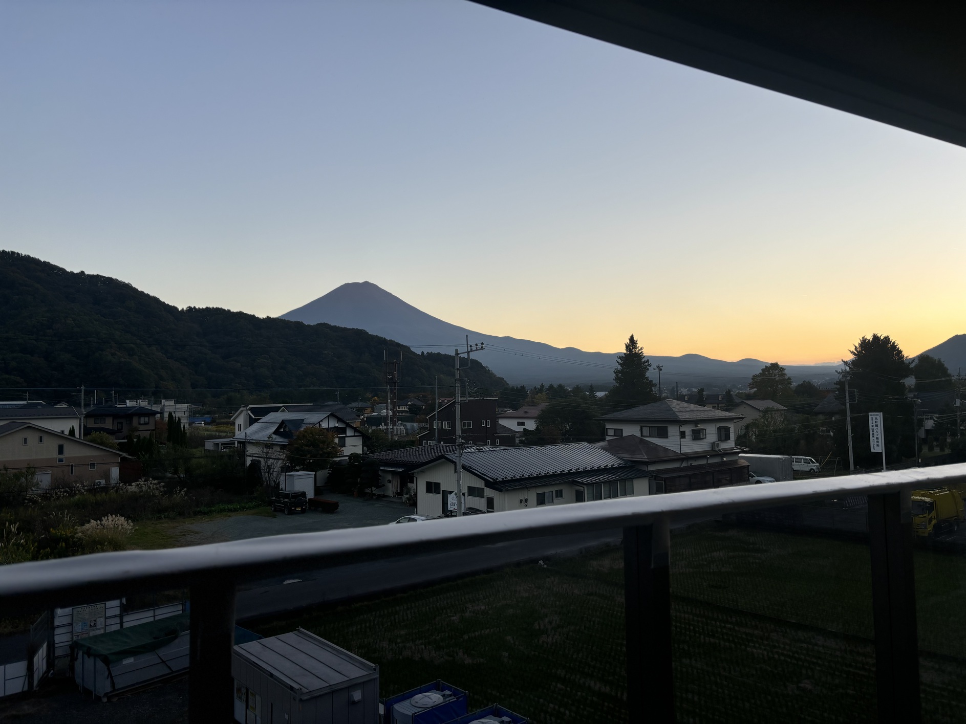「素泊まり」2名〜4名まで可！広々68平米！新築オープンしたホテルで富士山を眺めながらゆったりステイ