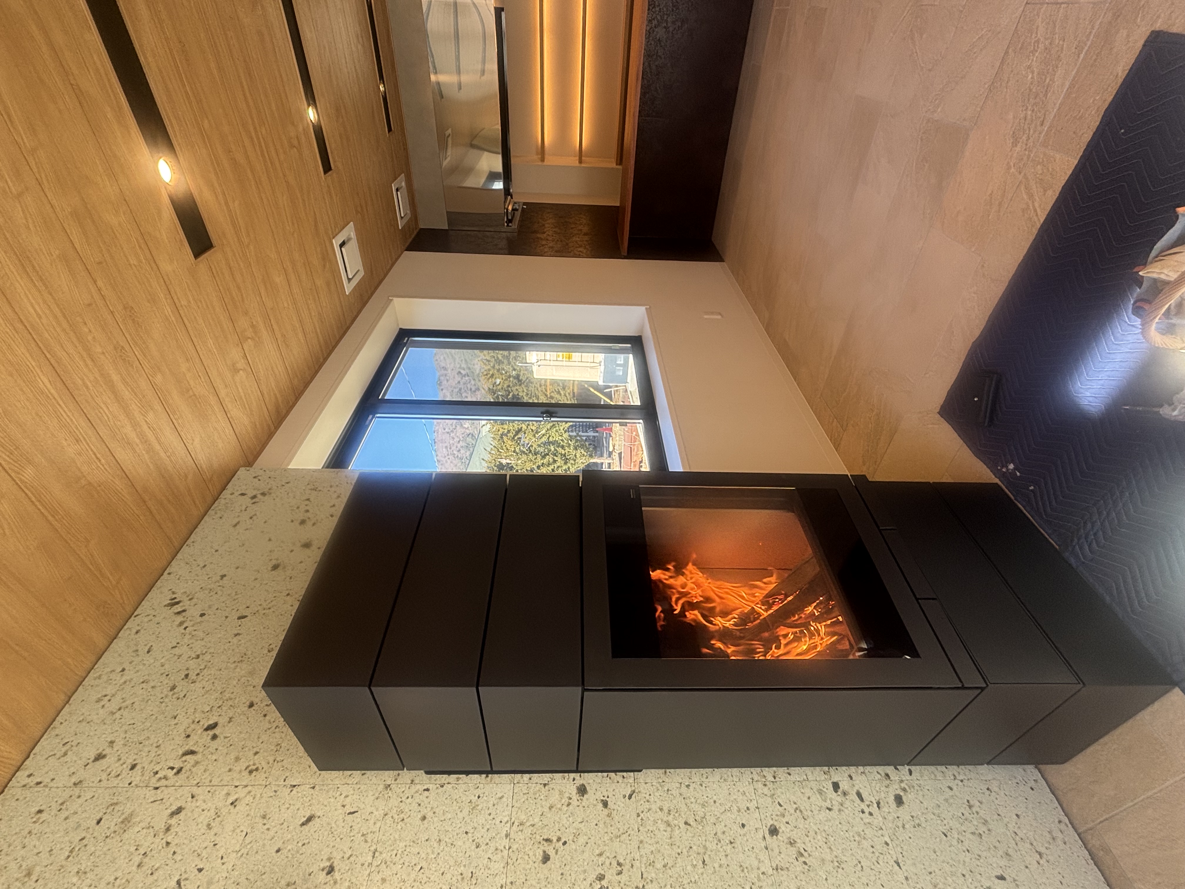 レストラン　暖炉