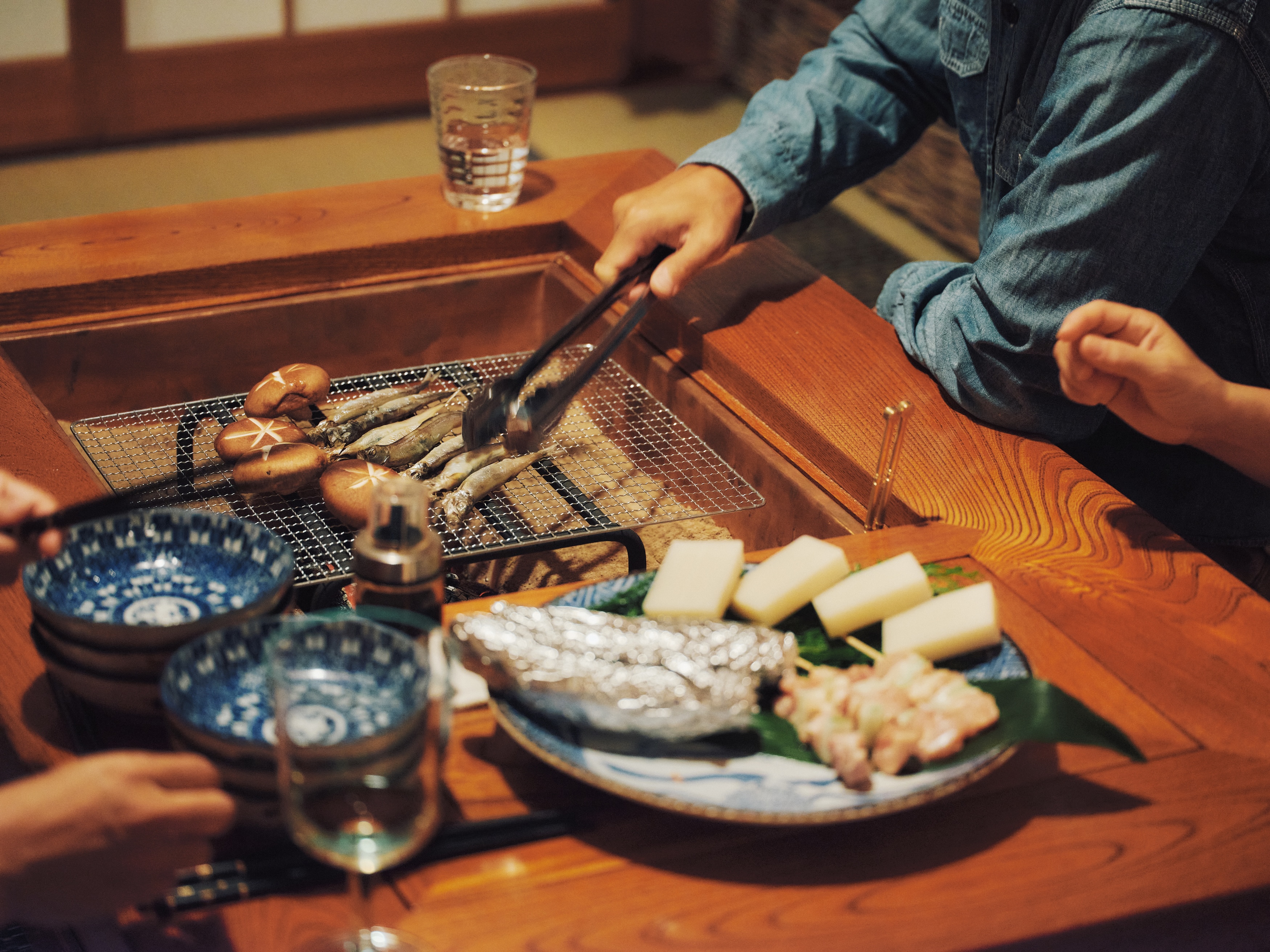 囲炉裏を楽しめる