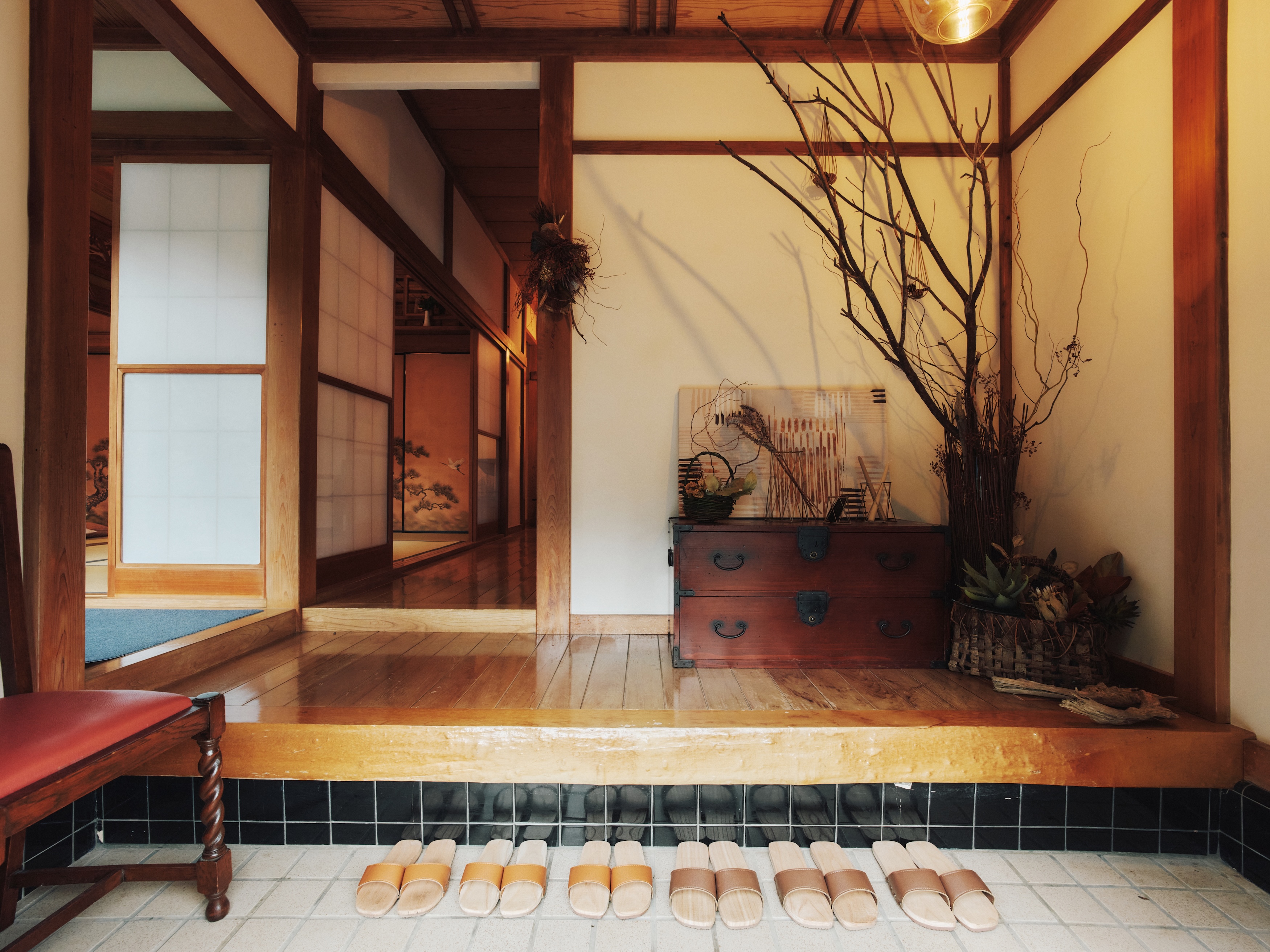 モダンにリノベーションした日本家屋