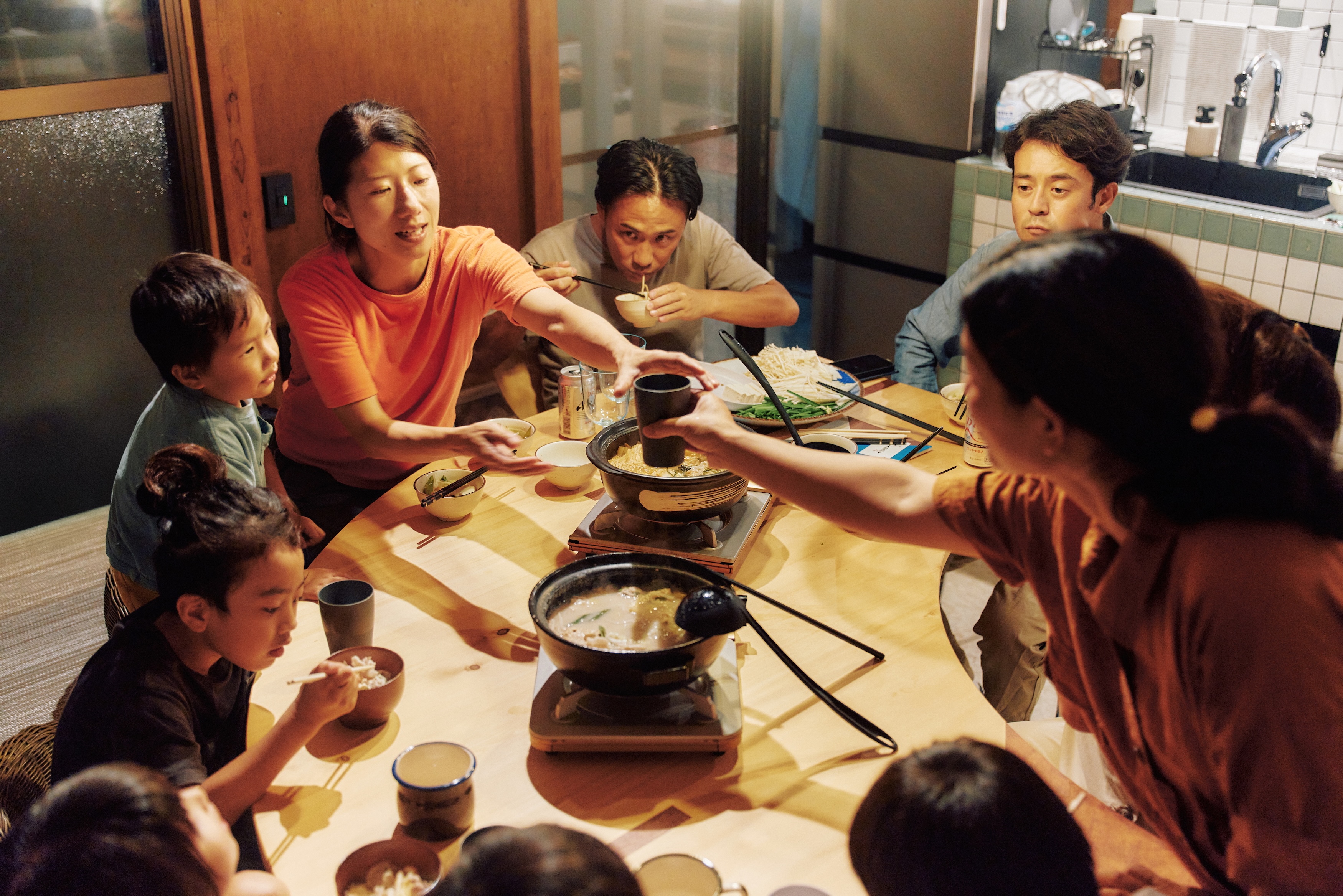 みんなでワイワイできるダイニング