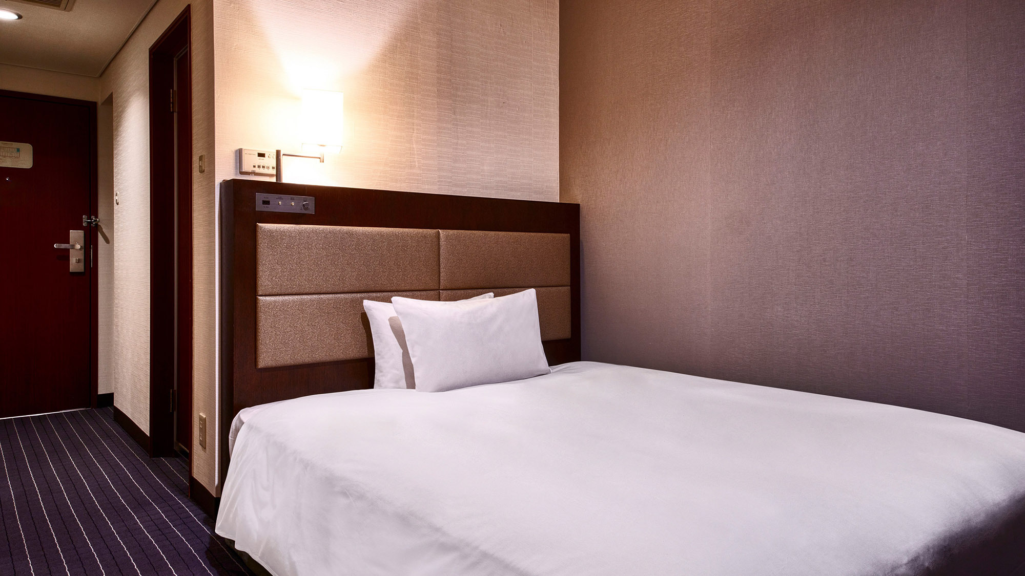 モデレートダブル