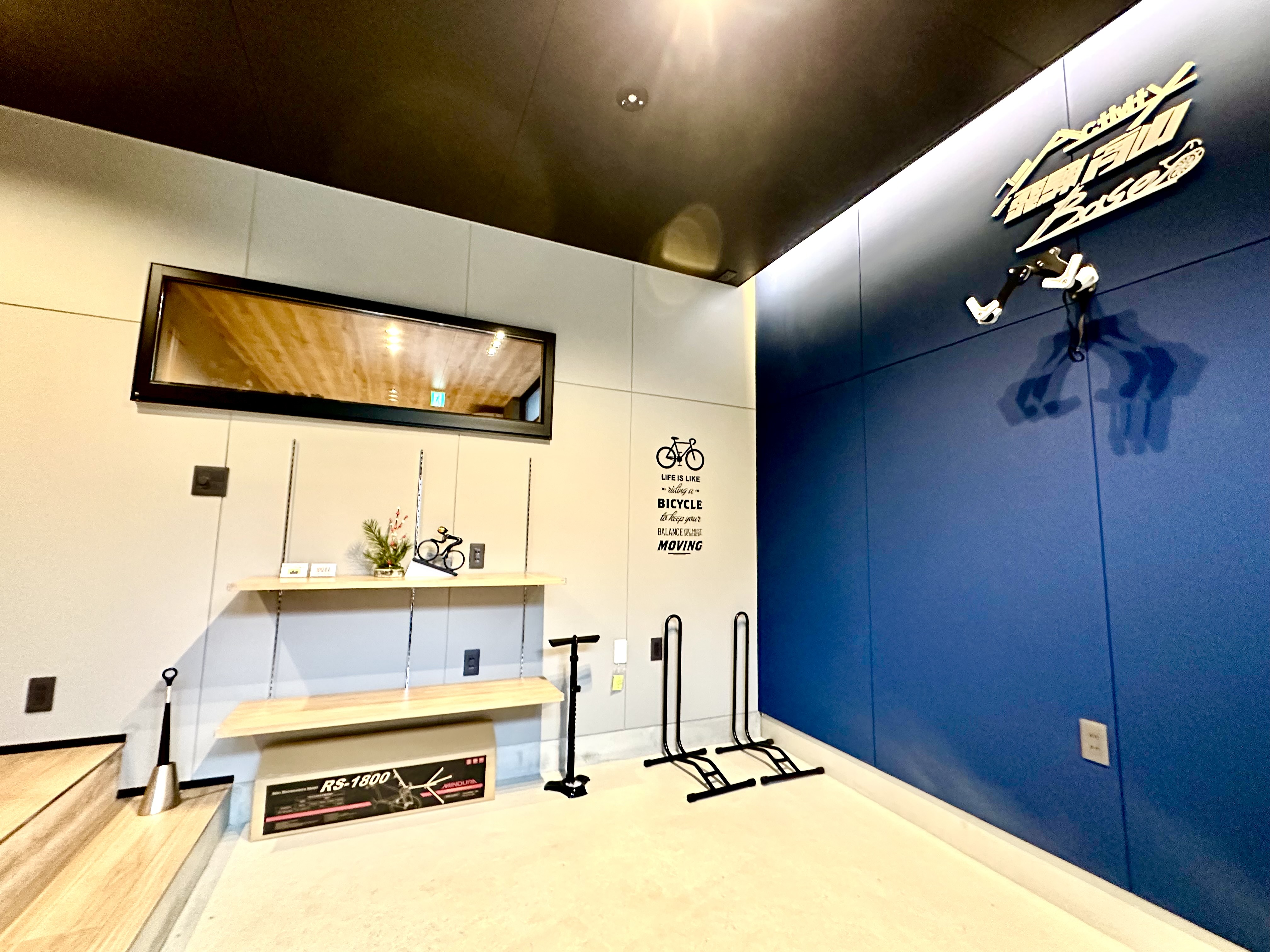 玄関ホール（入口入って正面）