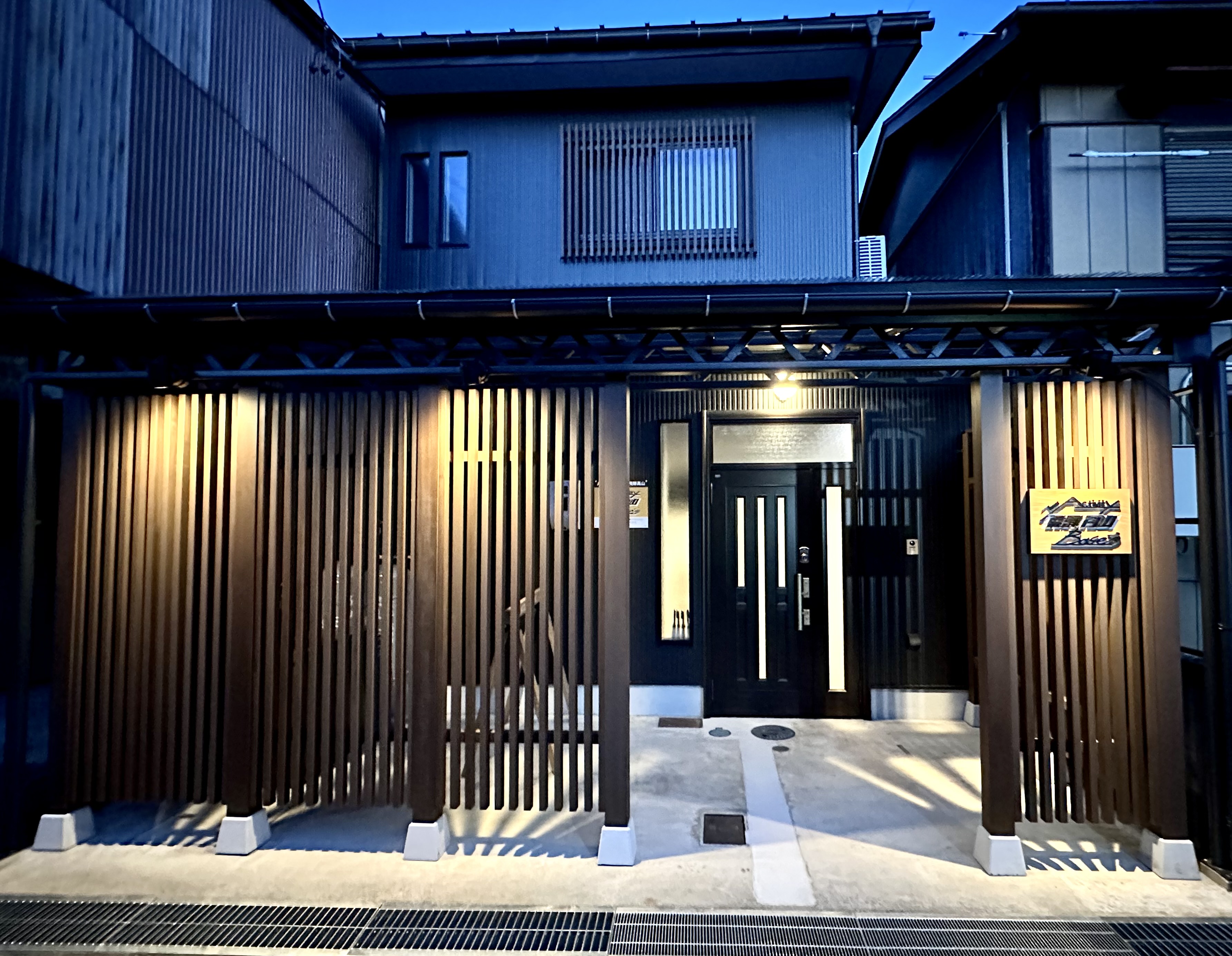 外観イメージ（夜間）