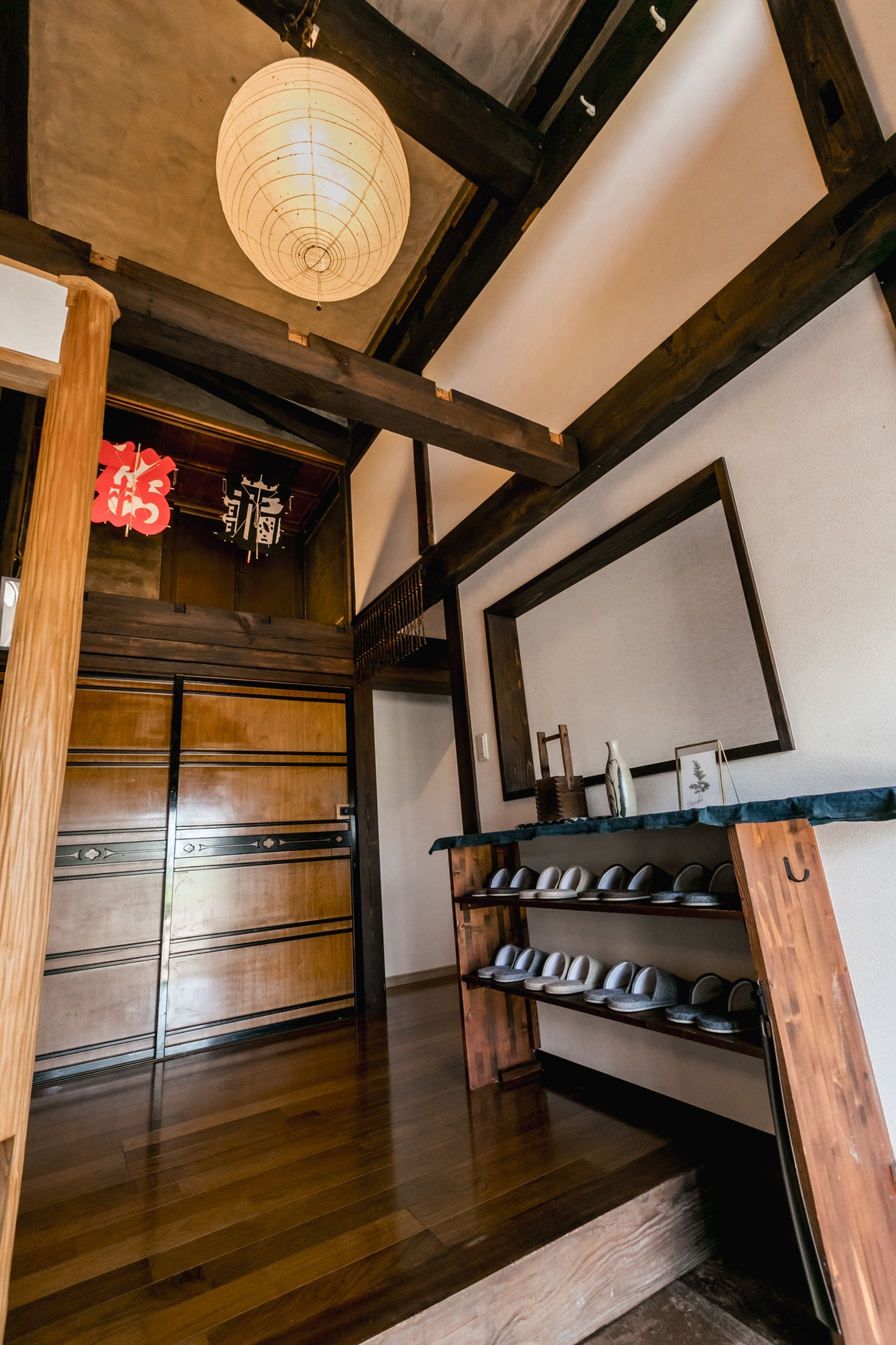 出雲】広々リビング/庭付き/古民家/全自動洗濯乾燥機完備/最大8名/駐車場4台/段差少なめ