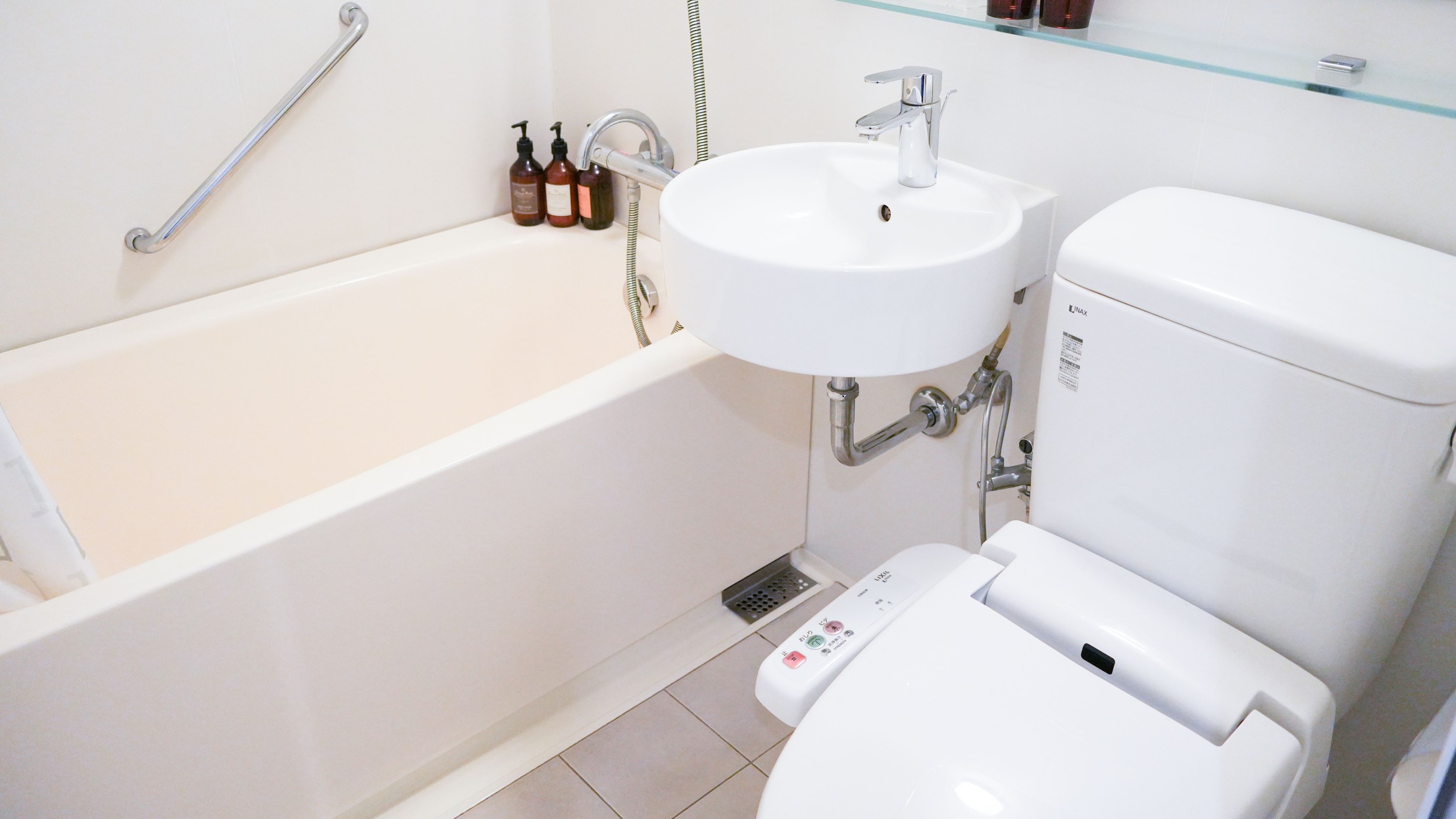 セミダブルルーム　バスルーム一覧