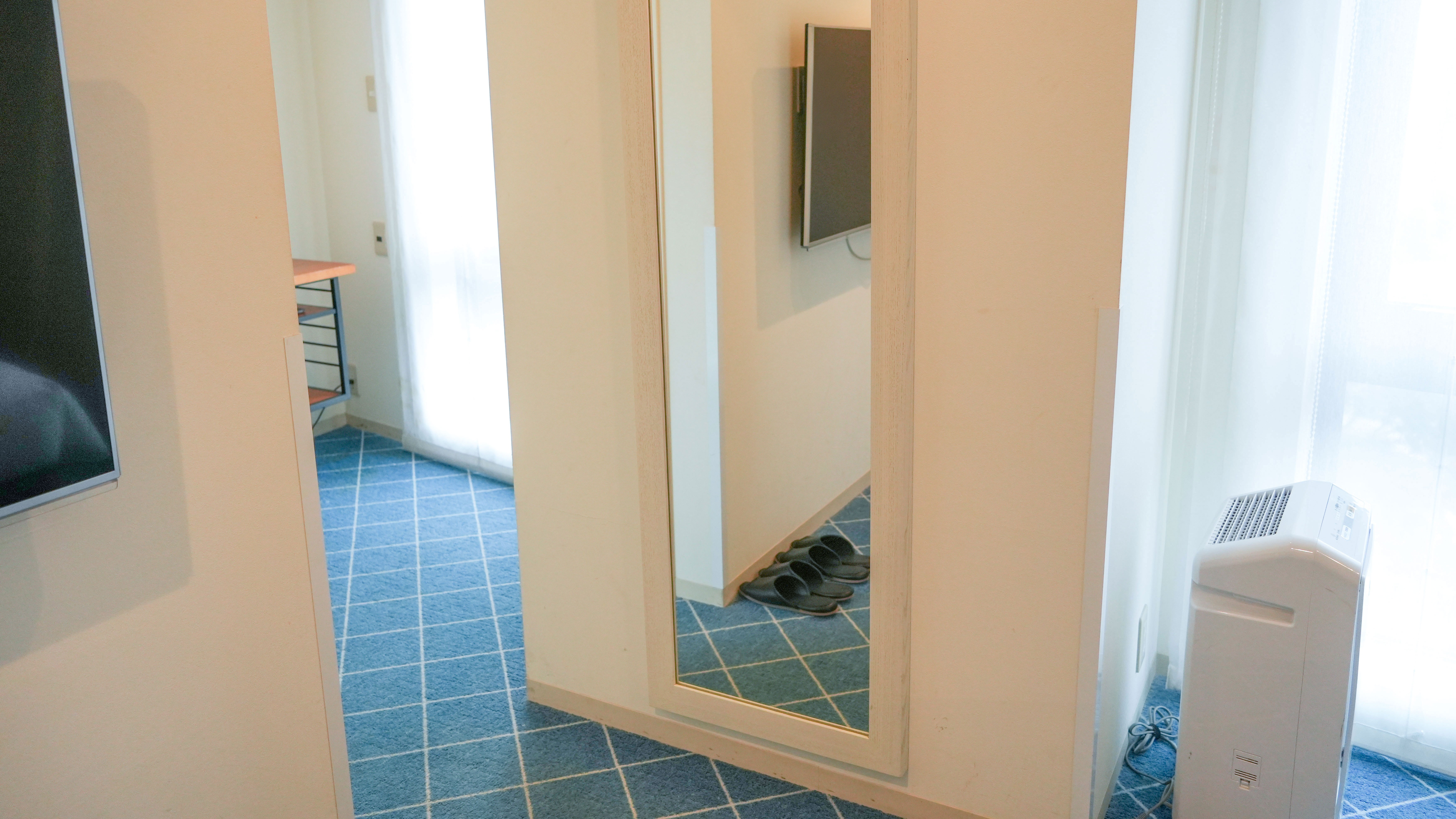 ダブルルーム（広さ17平米）