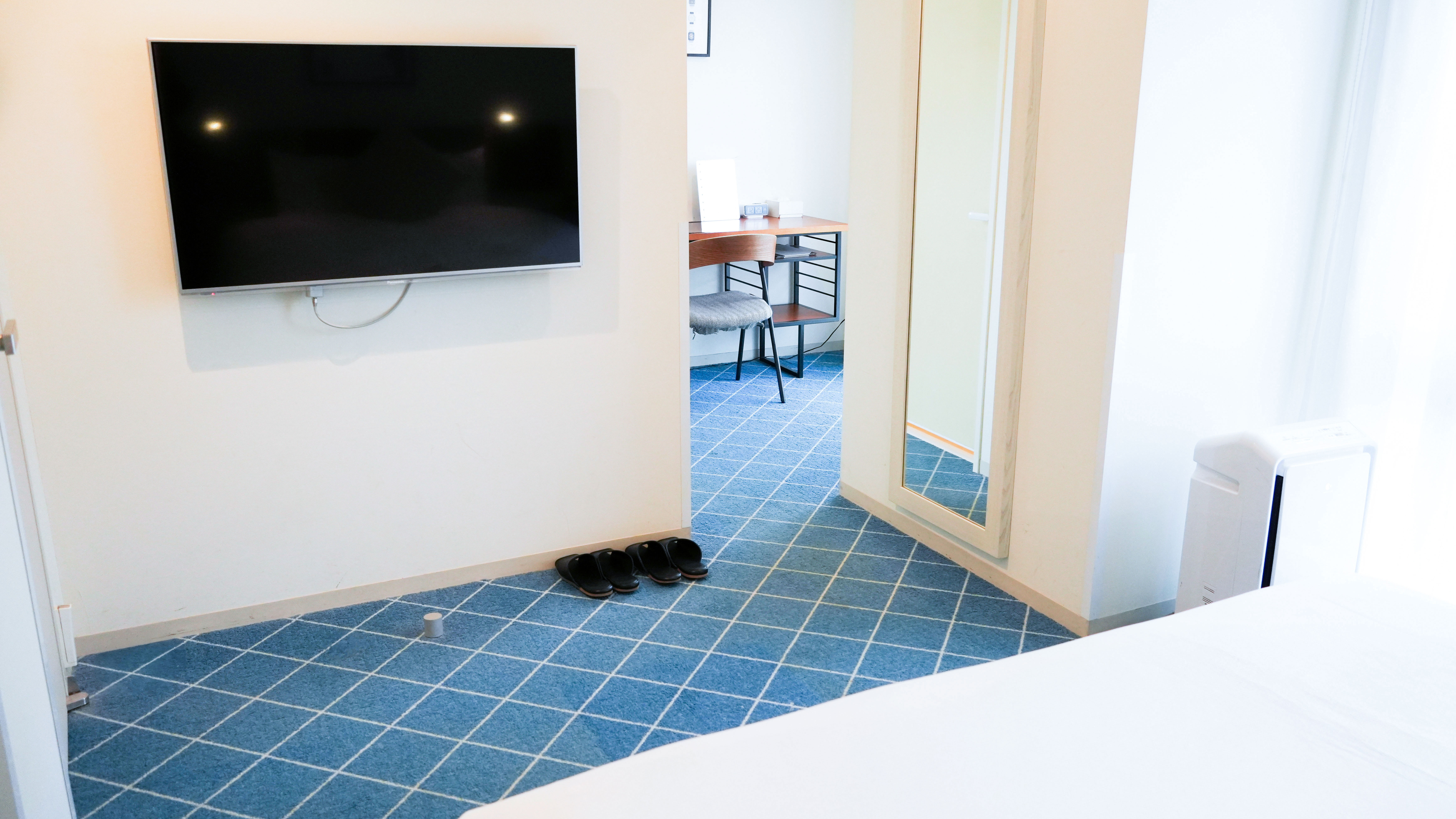 ダブルルーム（広さ17平米）