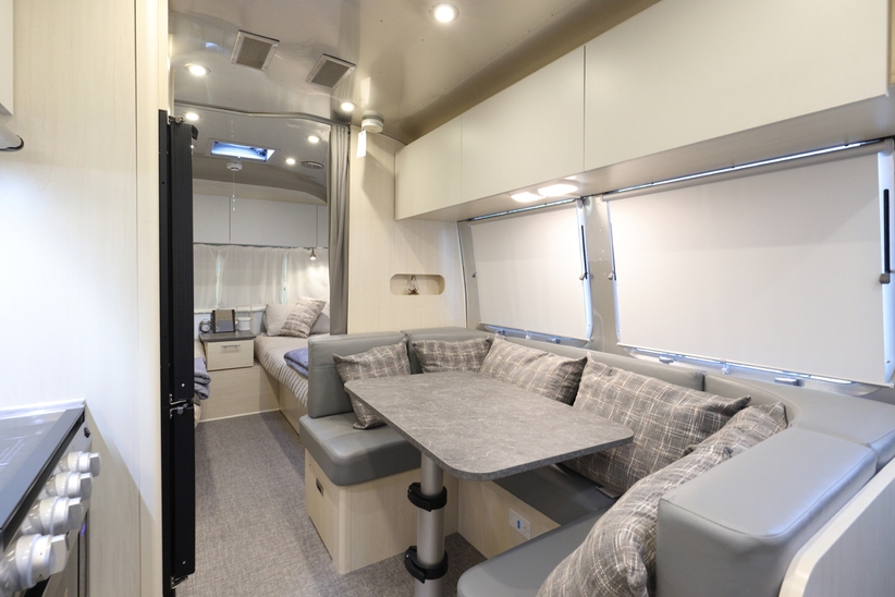 ◆エアストリーム泊◆オーシャンビューの贅沢空間◇素泊まりプラン