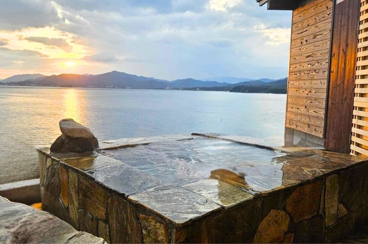 【リブランド記念キャンペーン】お一人様2，200円引き◇オーシャンビューで贅沢ステイ◇悠久懐石プラン