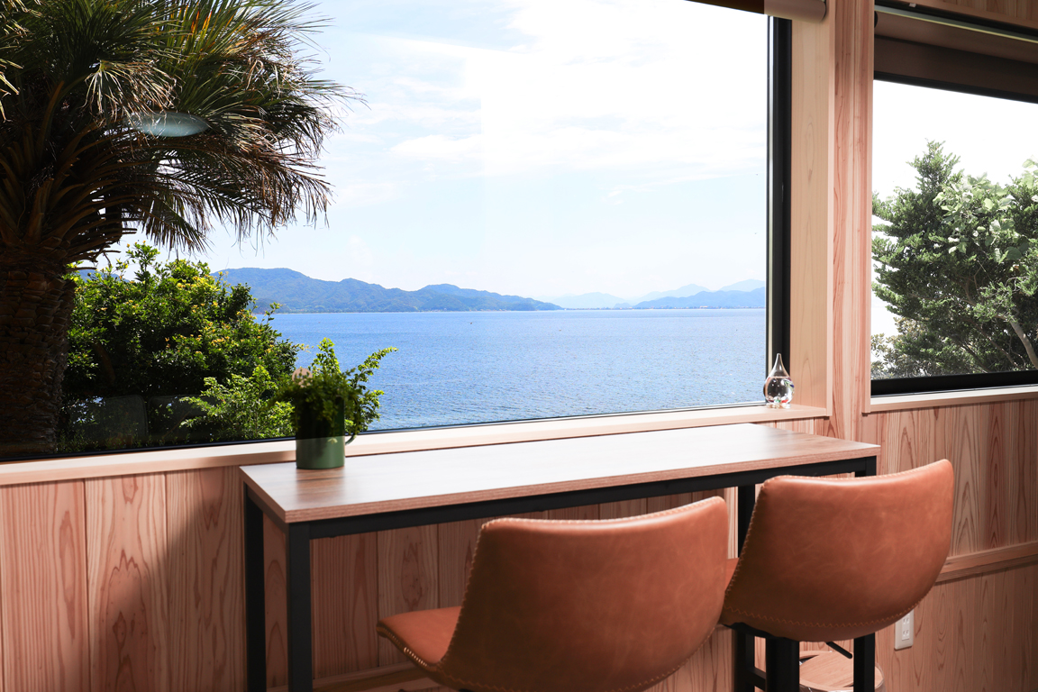 【悠久の季オーシャンスイート】地下１階なのに高台なのでオーシャンビューを独り占め