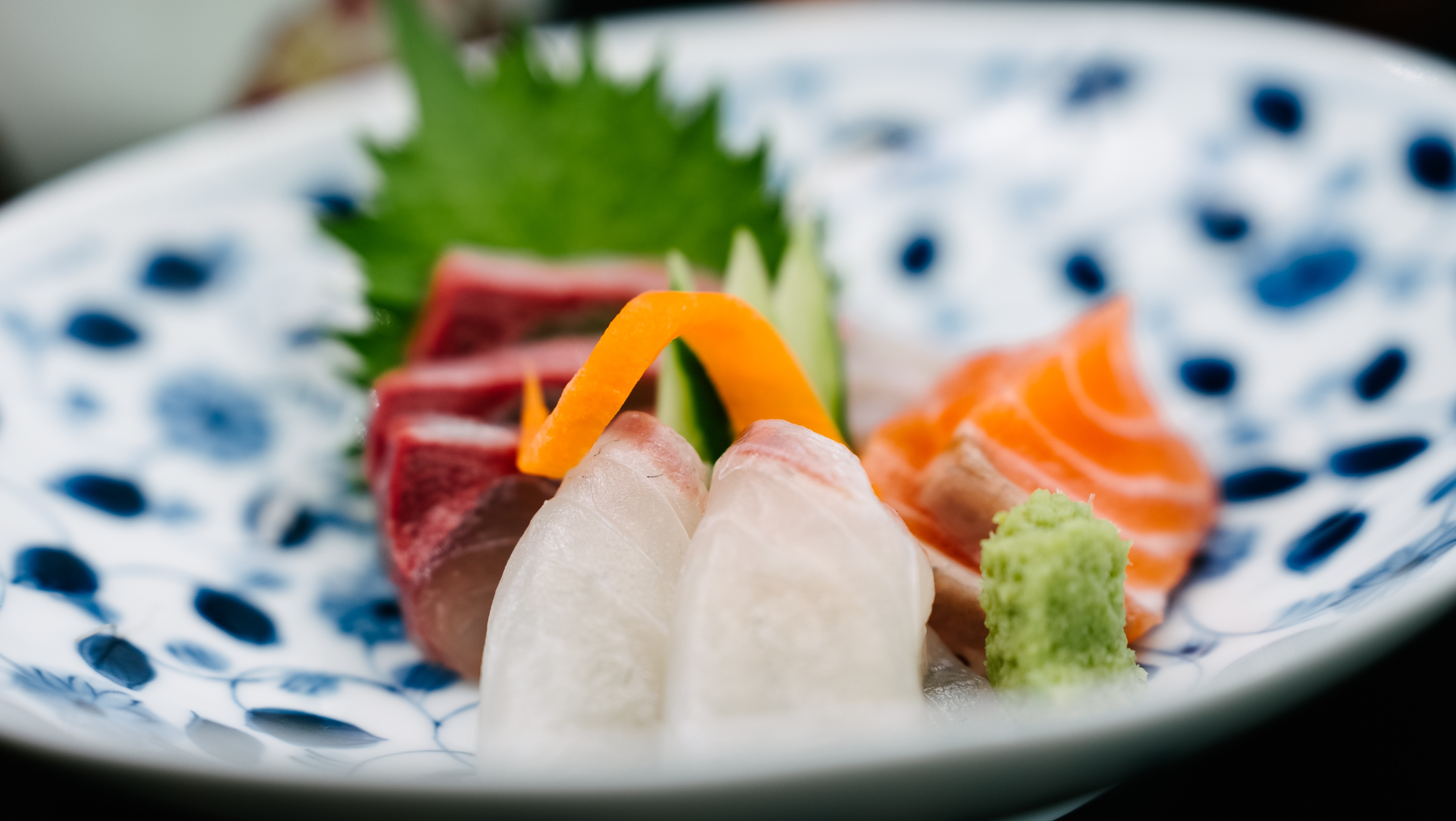 【彩り御膳イメージ】地元仙崎漁港で料理長が仕入れた魚を使用した刺し盛。