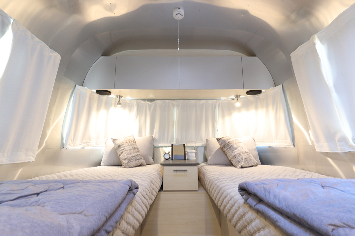 【トレーラールーム】まるで高級ホテルのようなラグジュアリーな空間