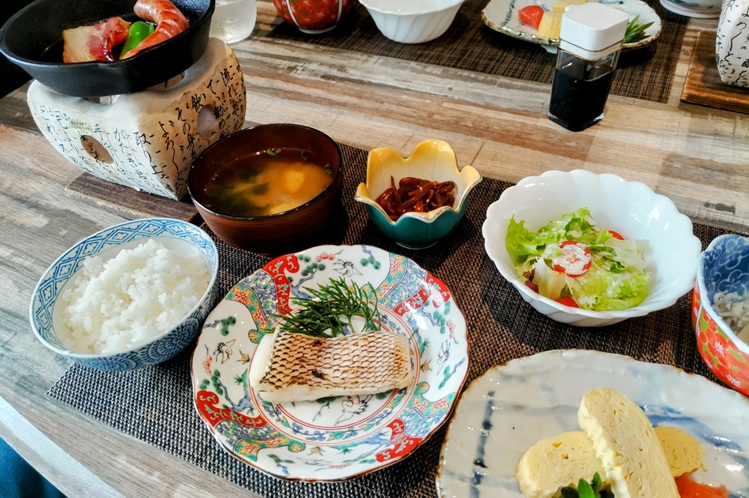 【ご朝食一例】ご飯は地元の棚田米