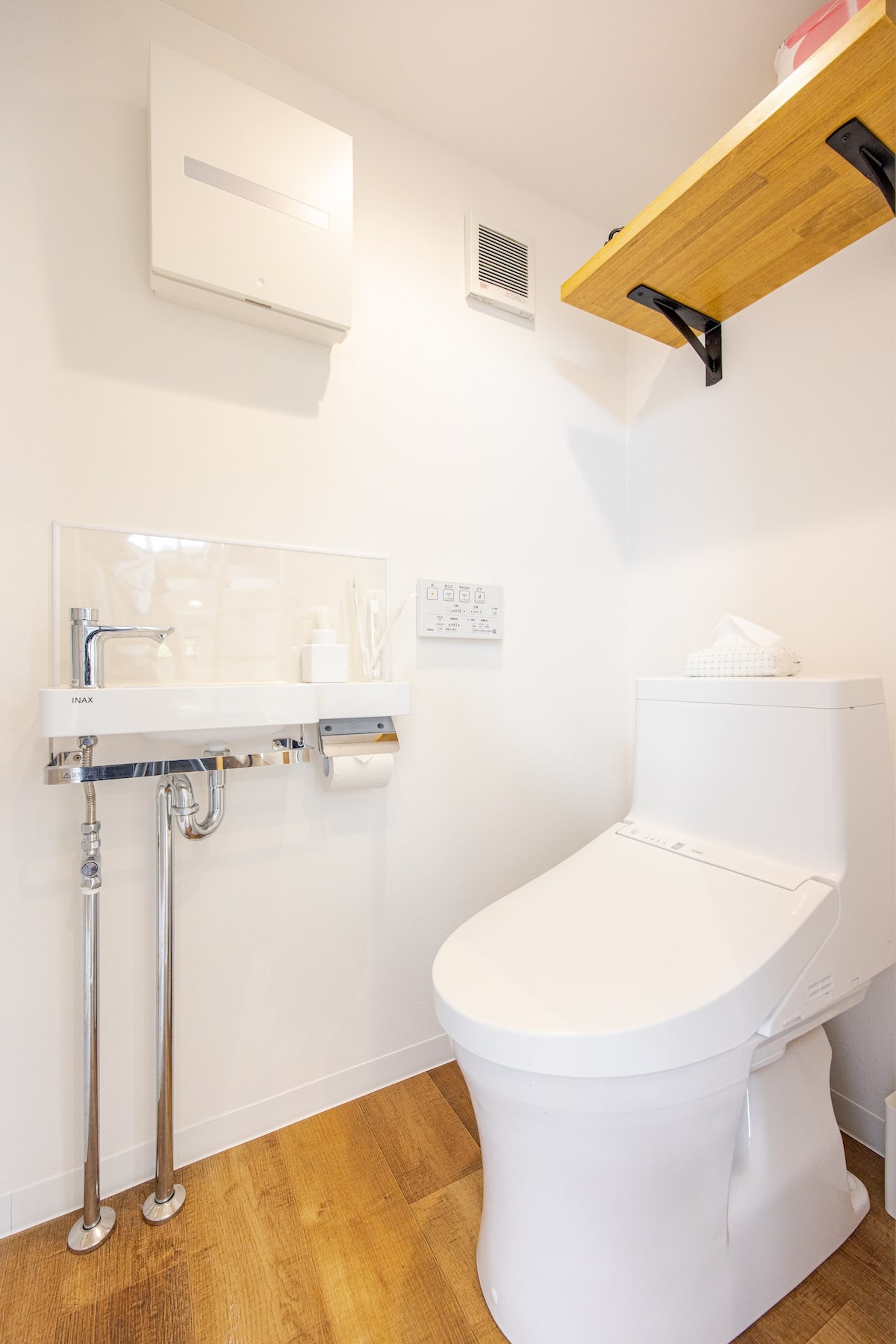 トイレ（小型棟）