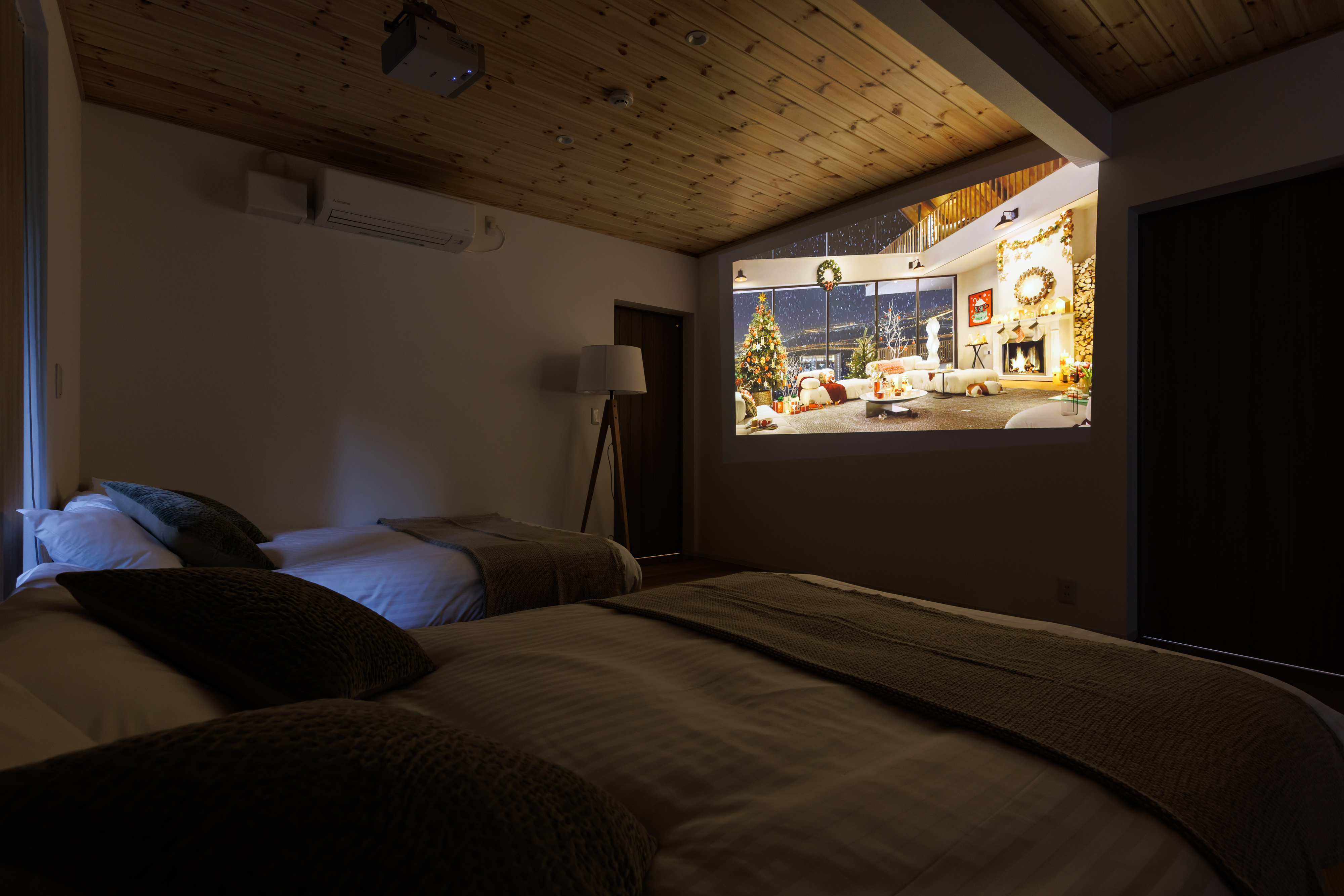 Ｃ棟プロジェクター