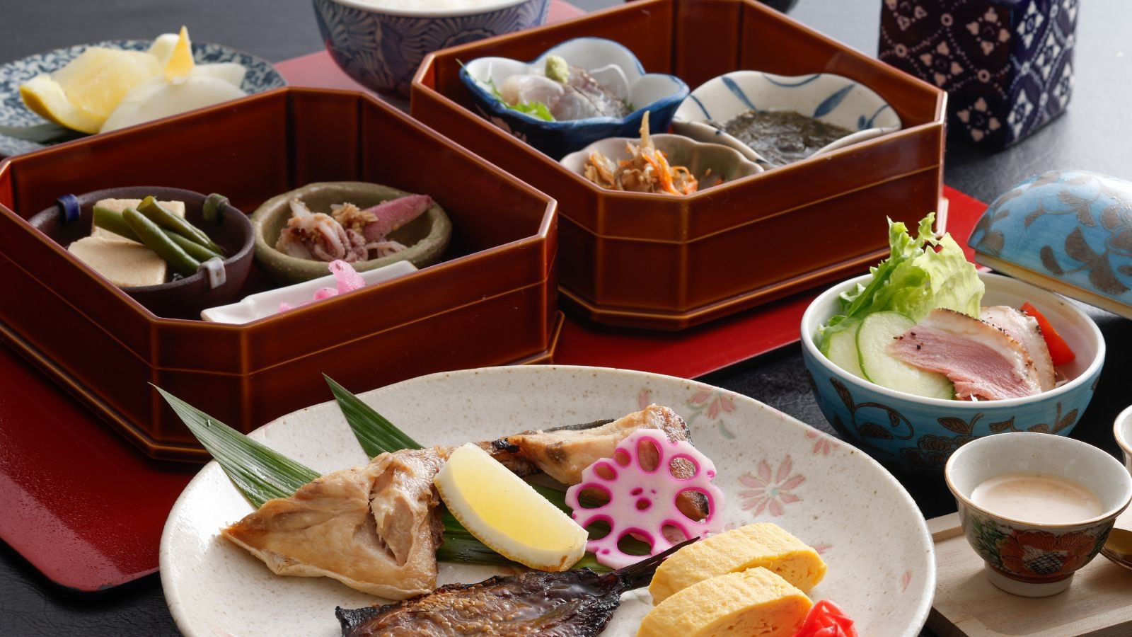 【通年】焼きガニ＆新鮮地魚のお造りと天ぷらを味わう籠屋御膳（１泊２食付き）