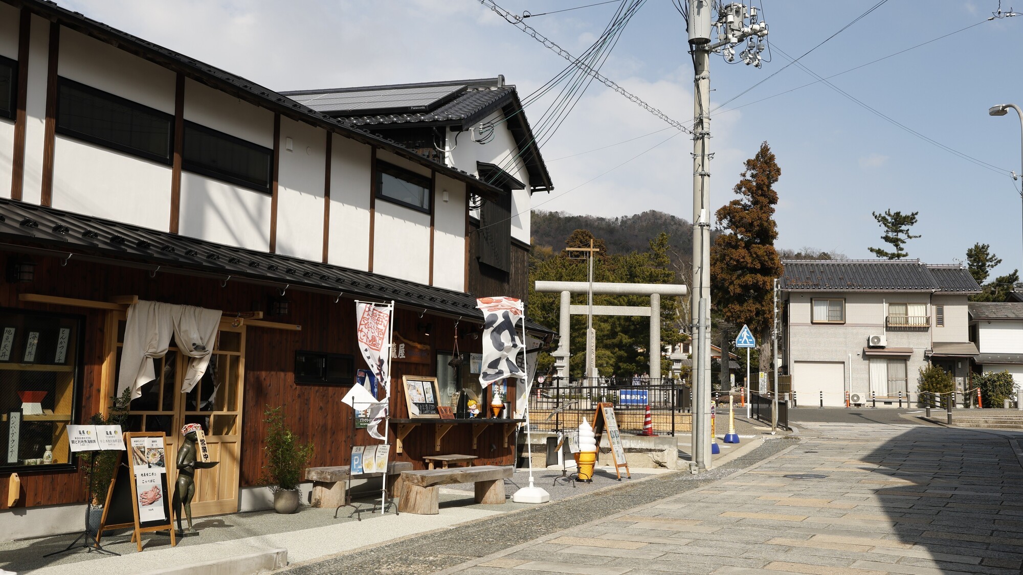 元伊勢 籠神社を望む、風情ある外観と美しい景観