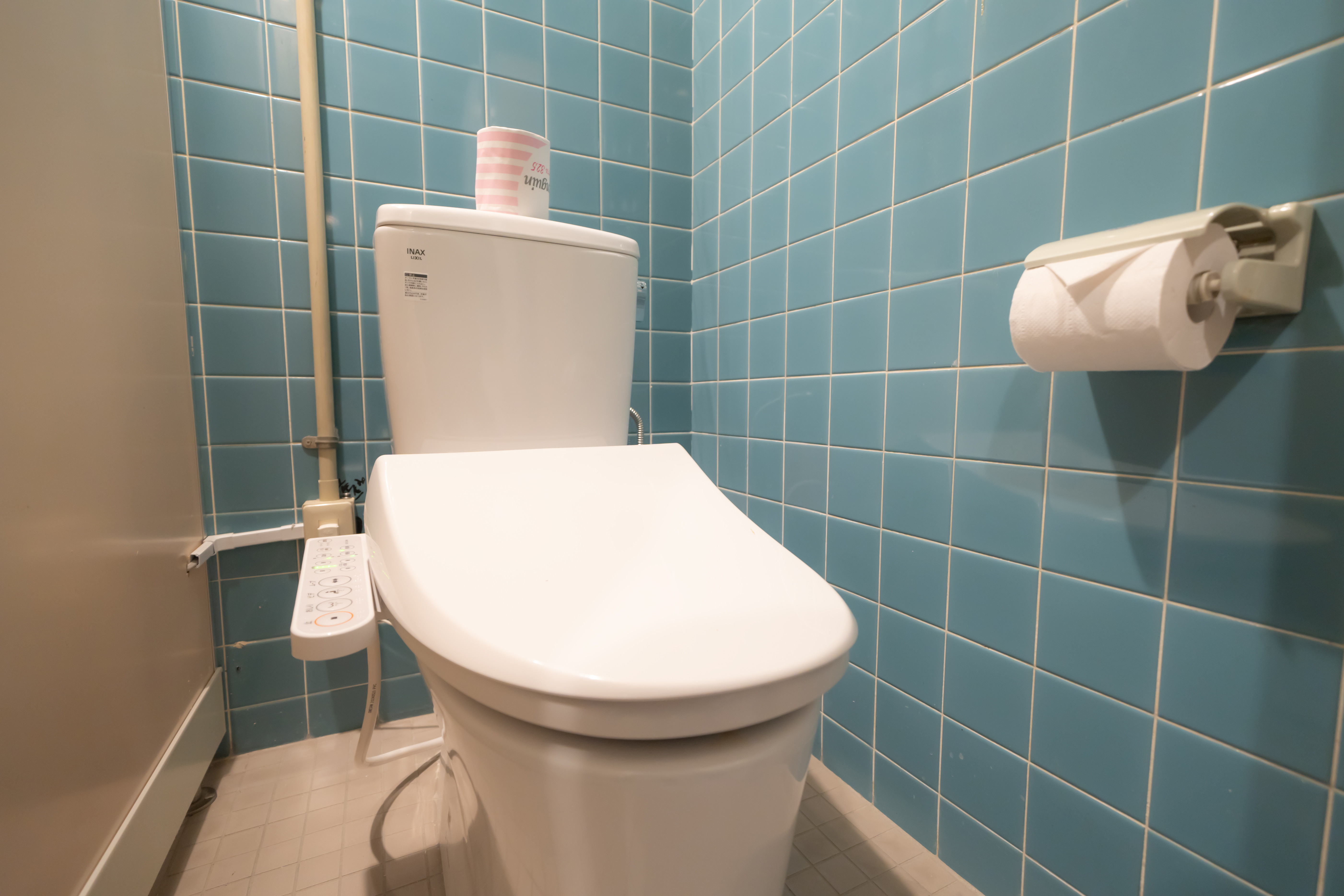 共用男子トイレ