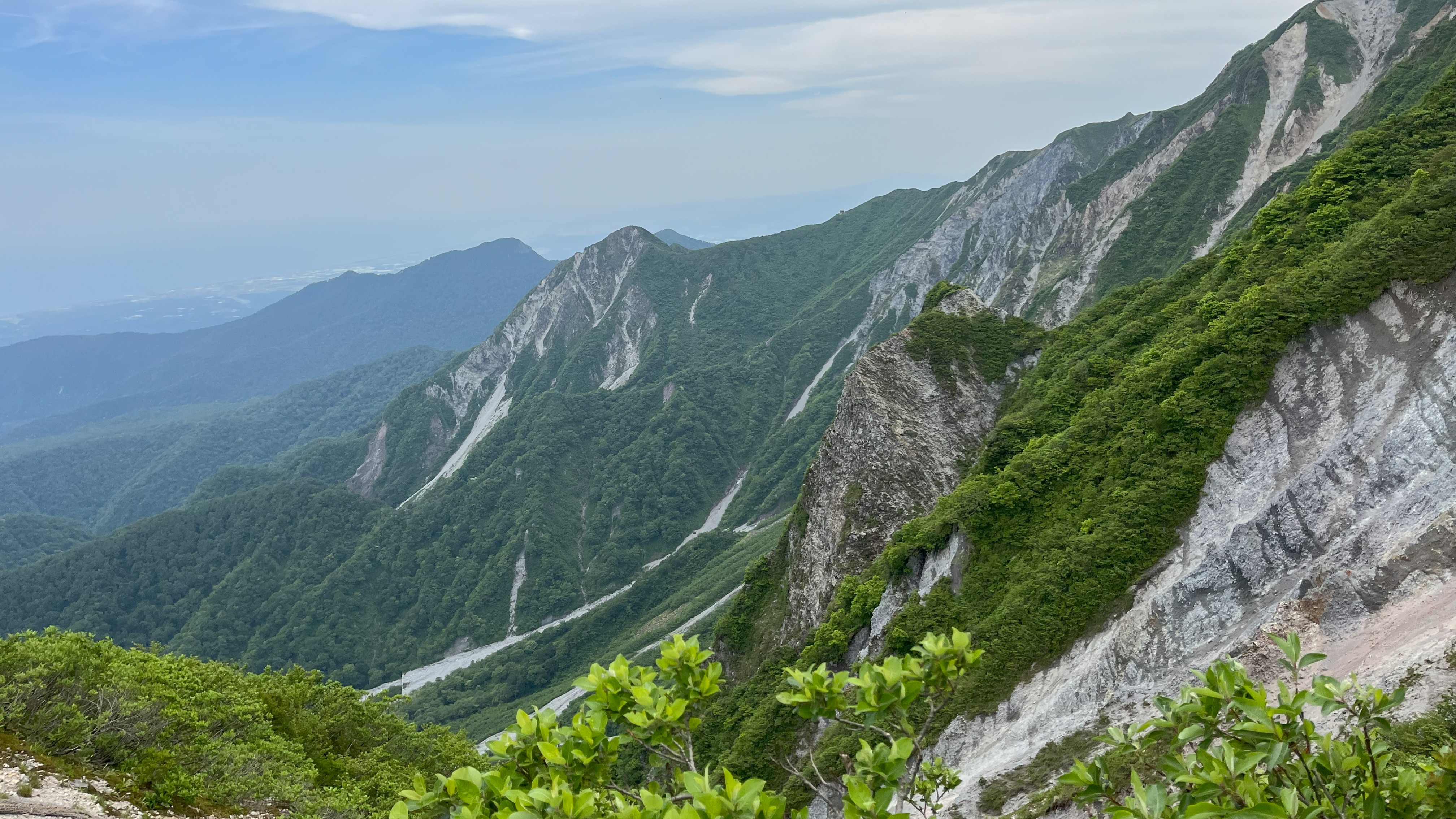 大山夏山登山道からの眺め