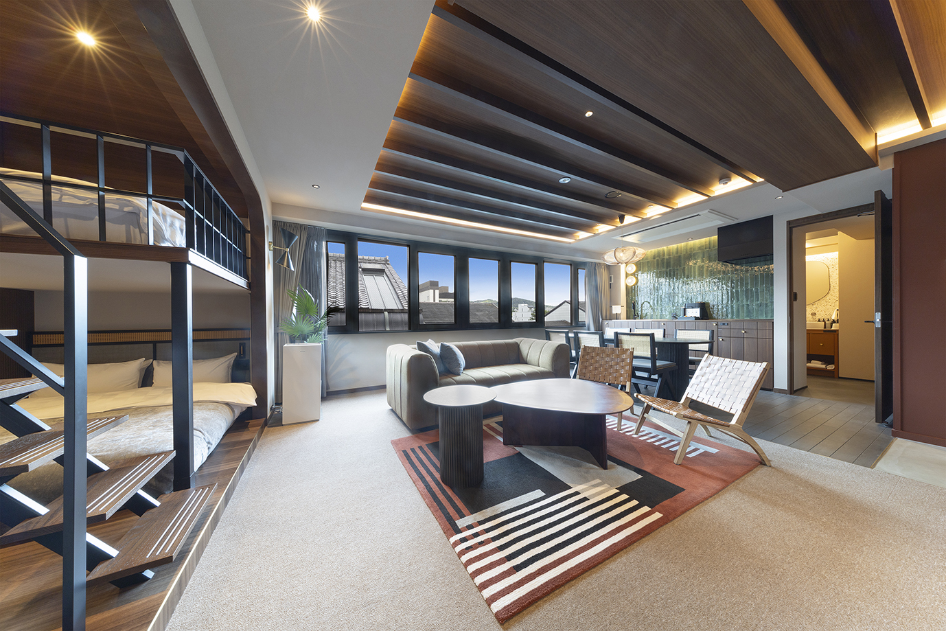 3階アパートメントスイート