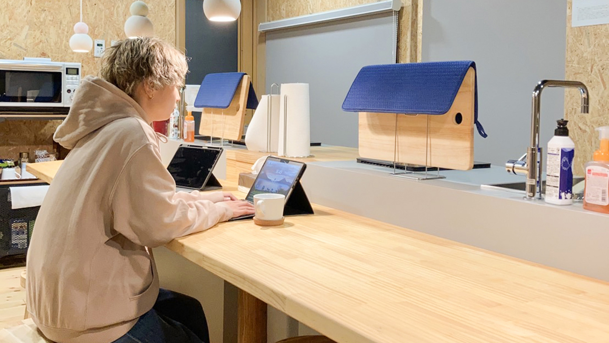 ・【キッチン】アイランドキッチンなので、会話をしながらお料理時間をお楽しみいただけます