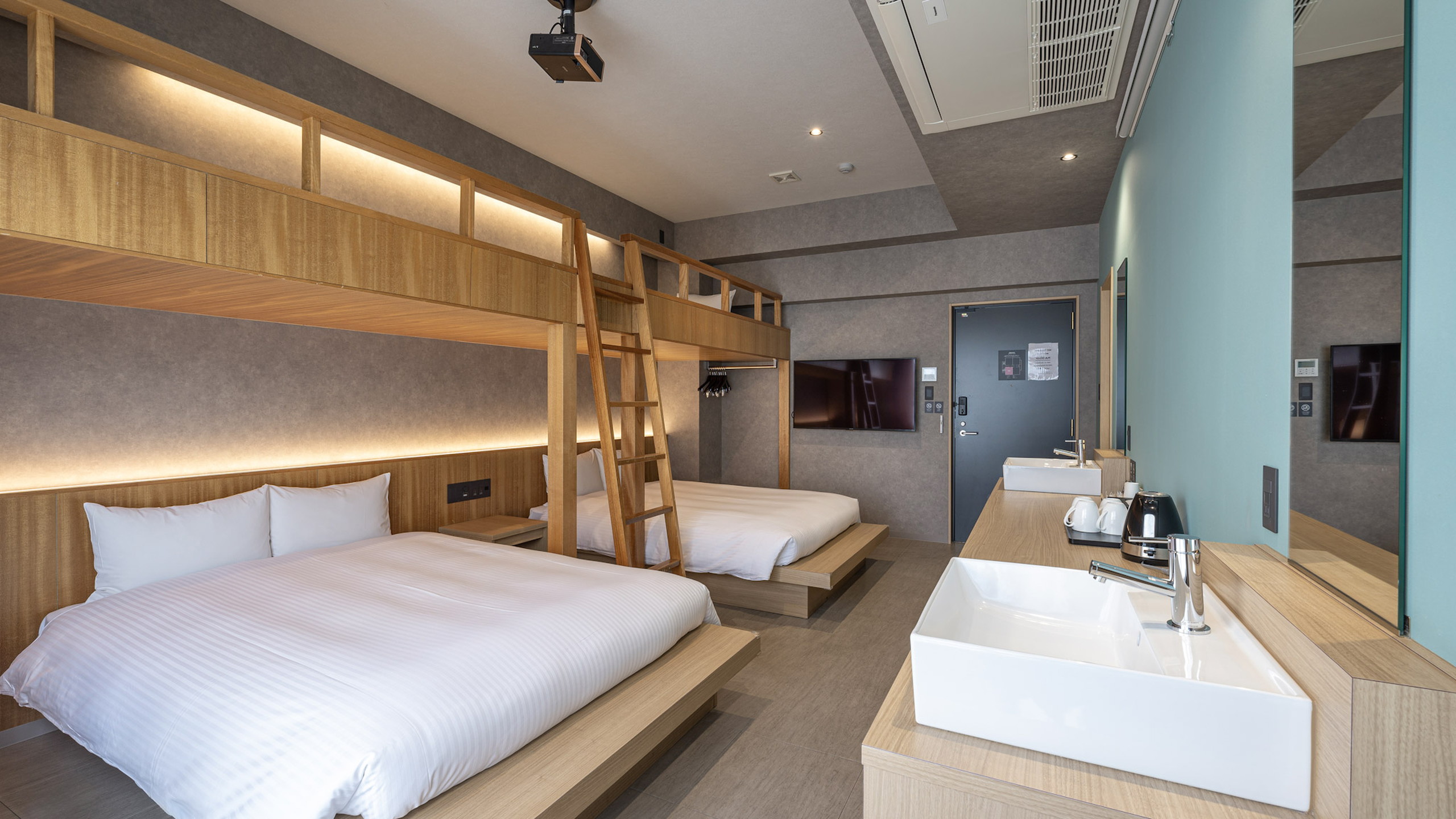 ファミリールーム（バンクベッド）