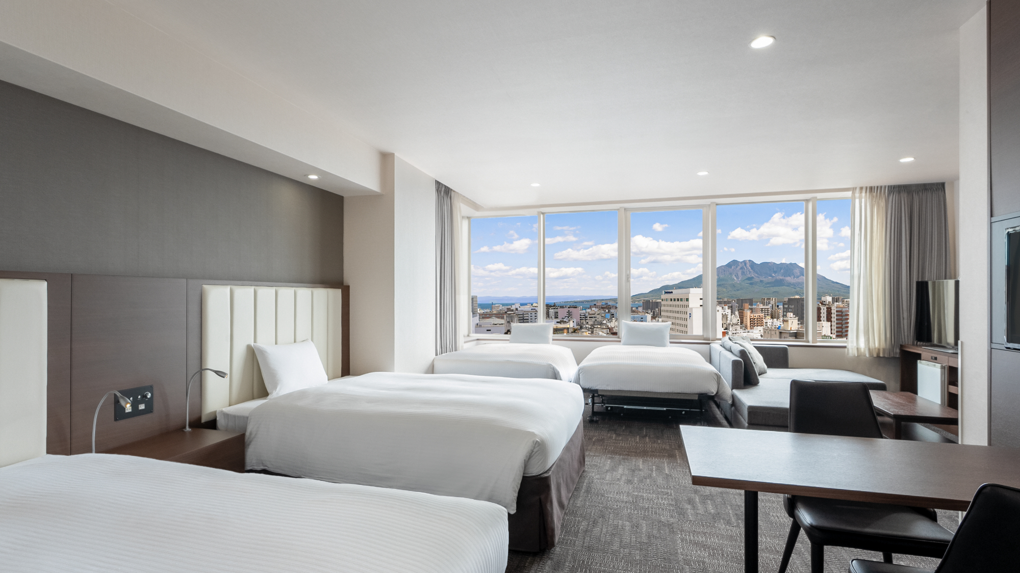 ◇最大ベッド4台までご用意！ファミリーでも楽しめる桜島VIEW・ジュニアスイートルーム