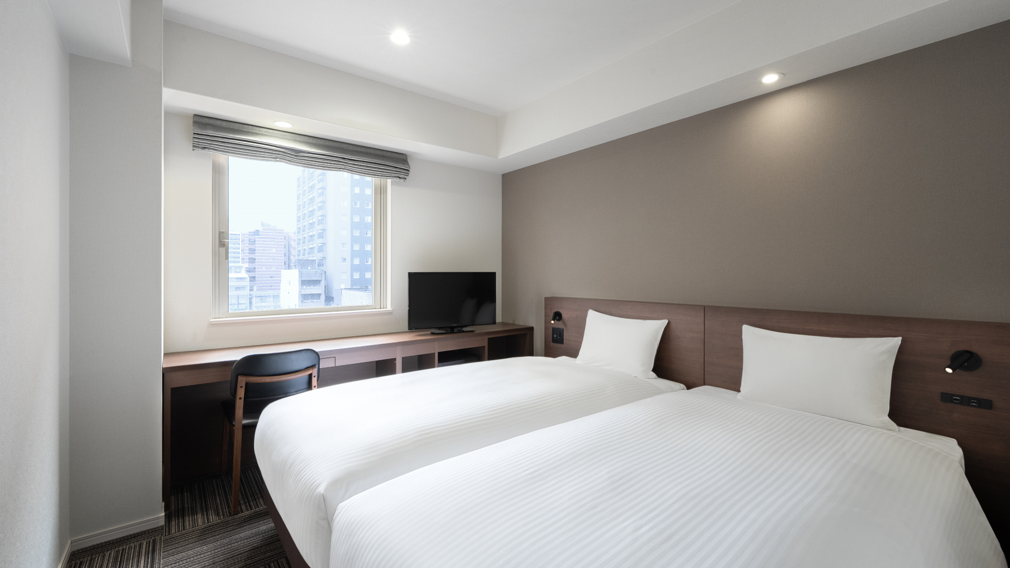 ◇ビジネスやお泊りデートに。高機能シャワーブースを備えたスタンダードツインルーム(シャワーブースの)