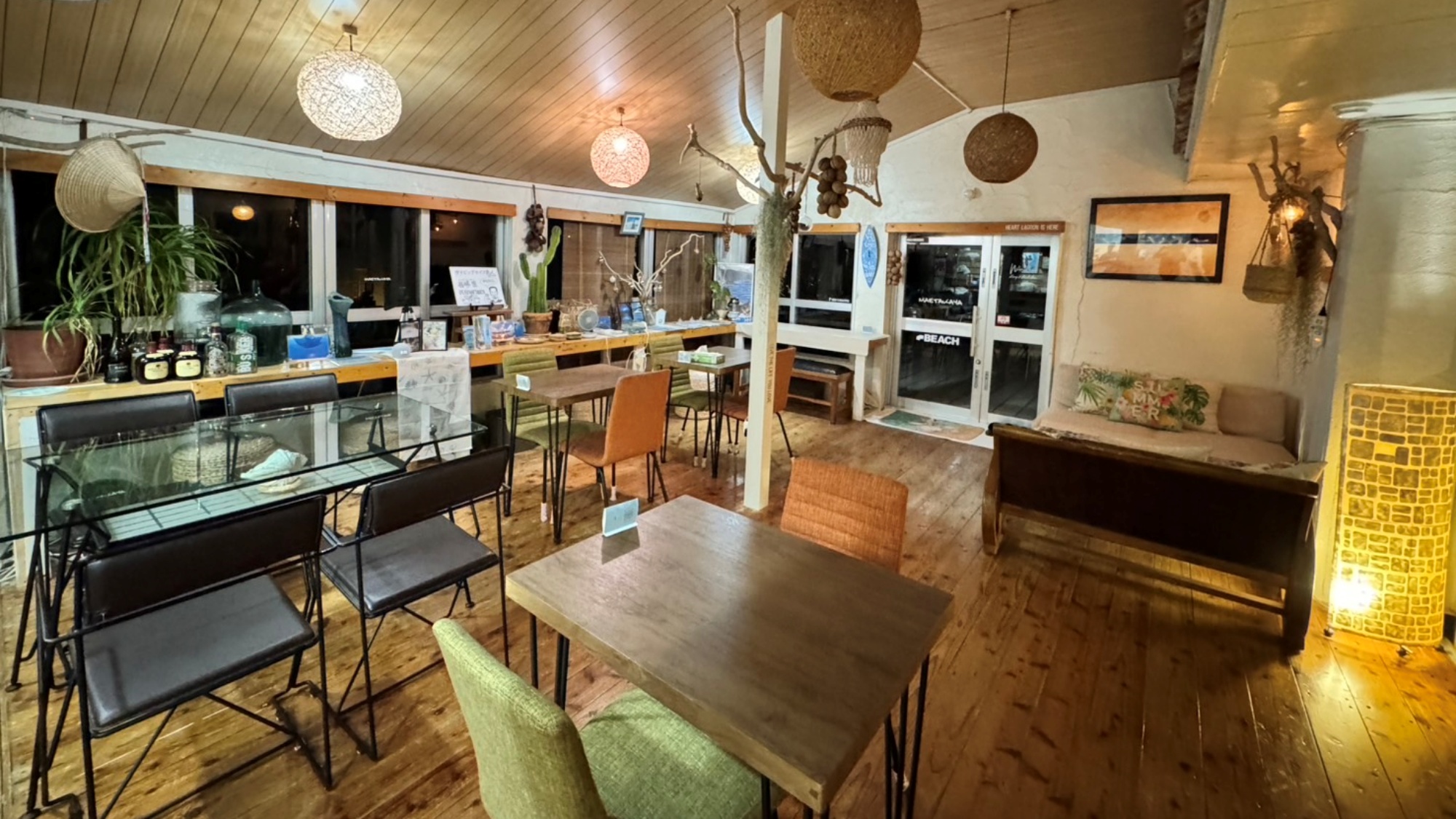 【前高屋 よる】昼間とは違う雰囲気♪