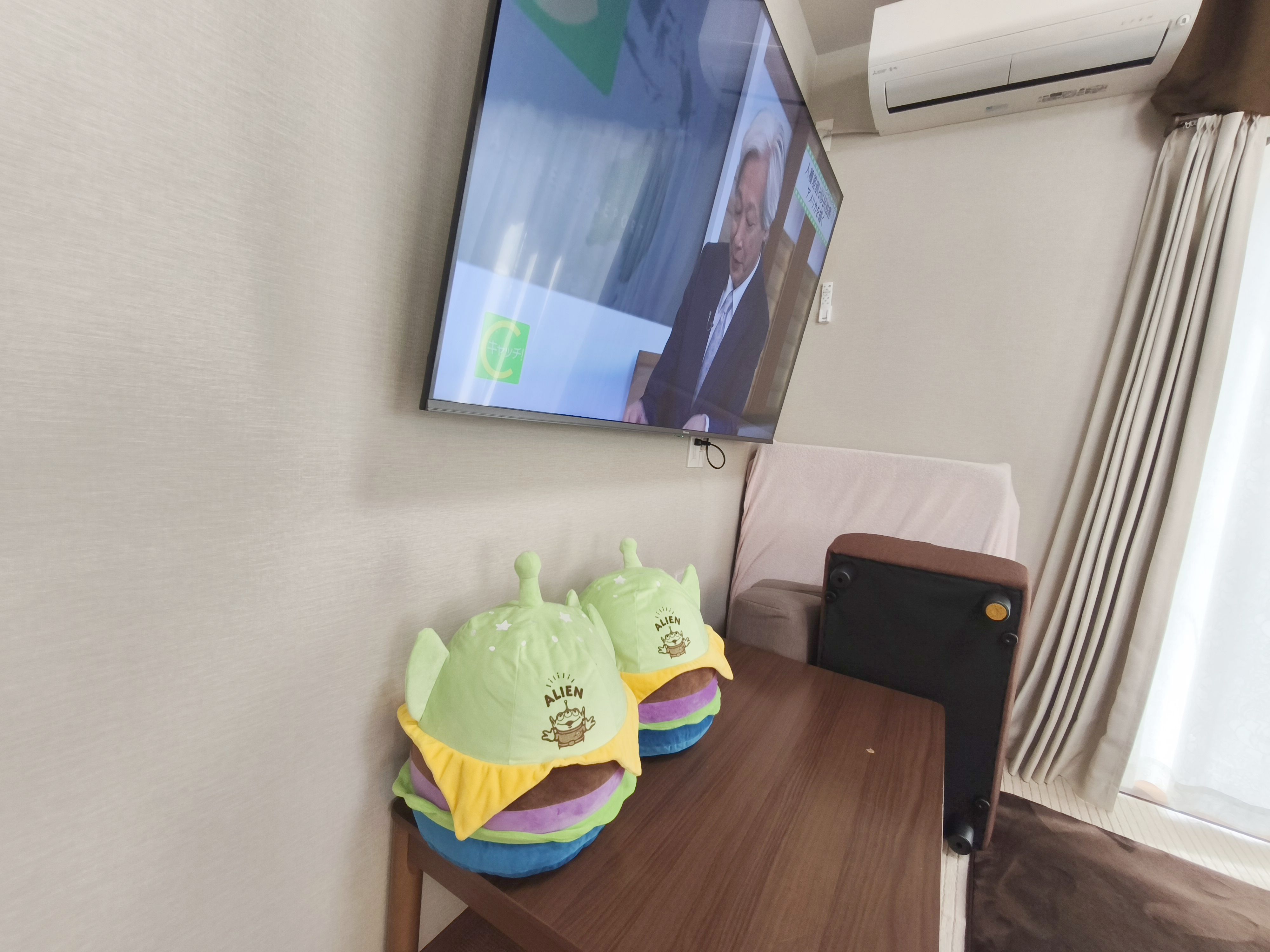 大型６５型テレビ