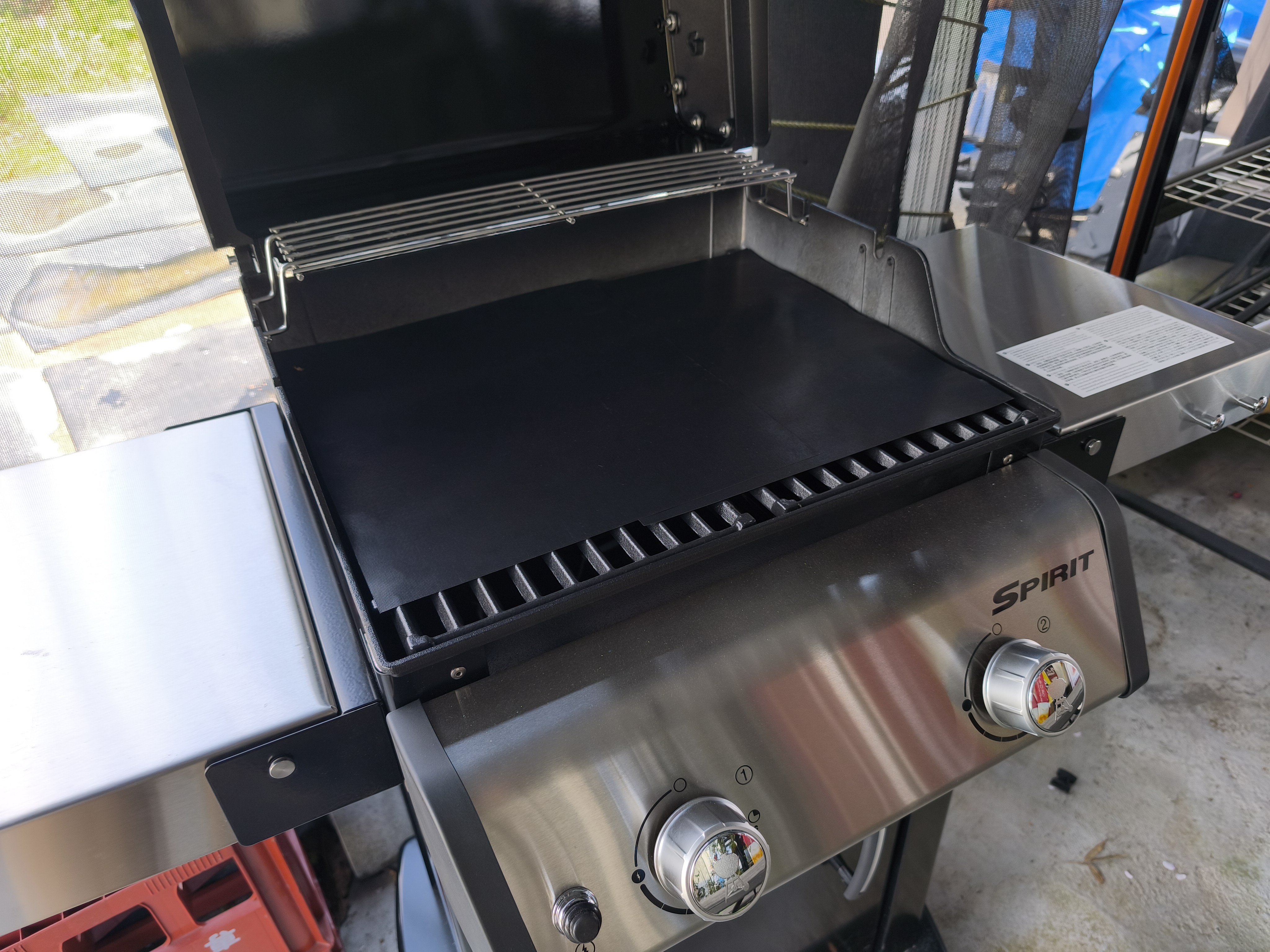 敷地内にバーベキュー設備あります（コンロレンタル有料）