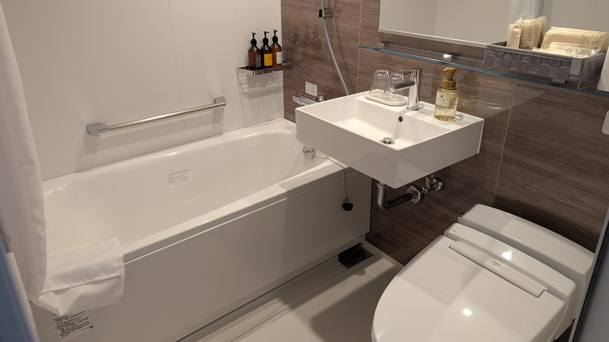 客室／ユニットバス