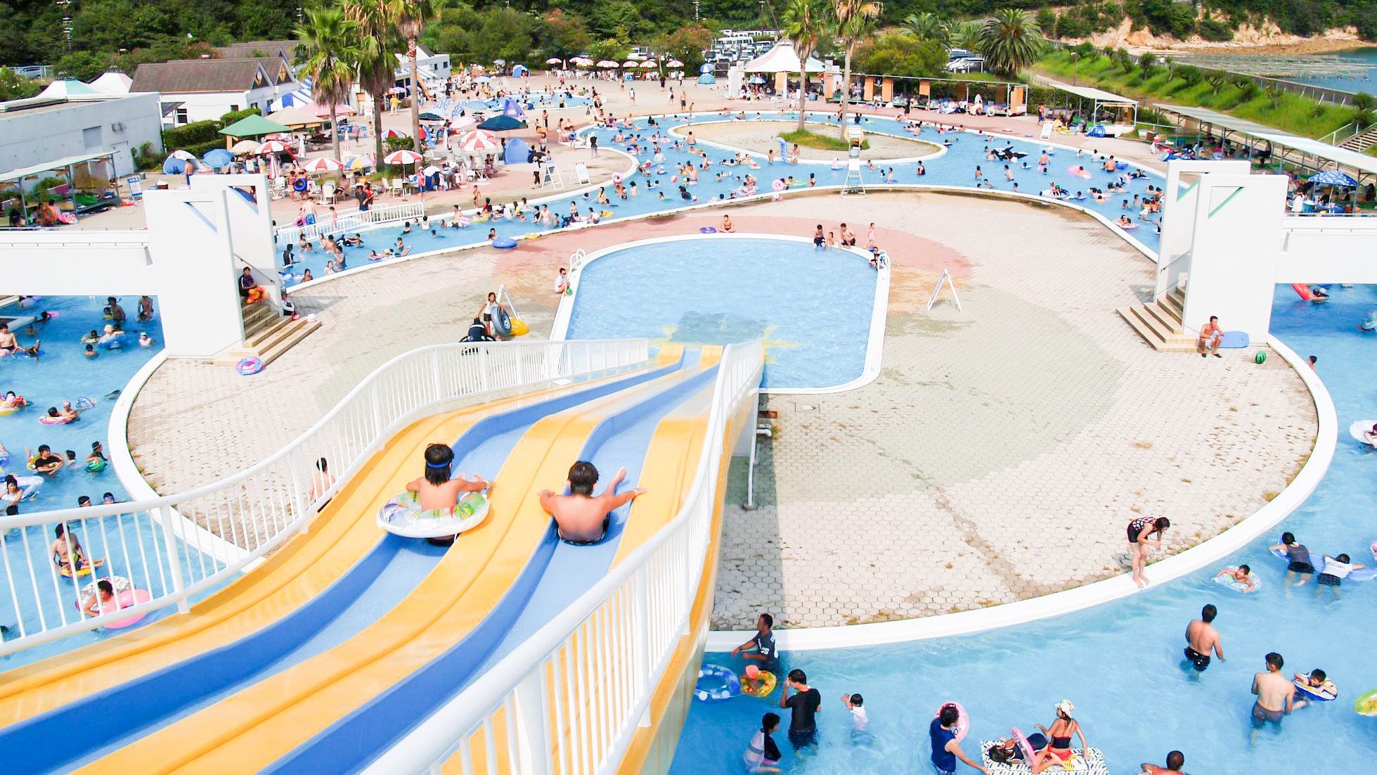 サンシャインプール