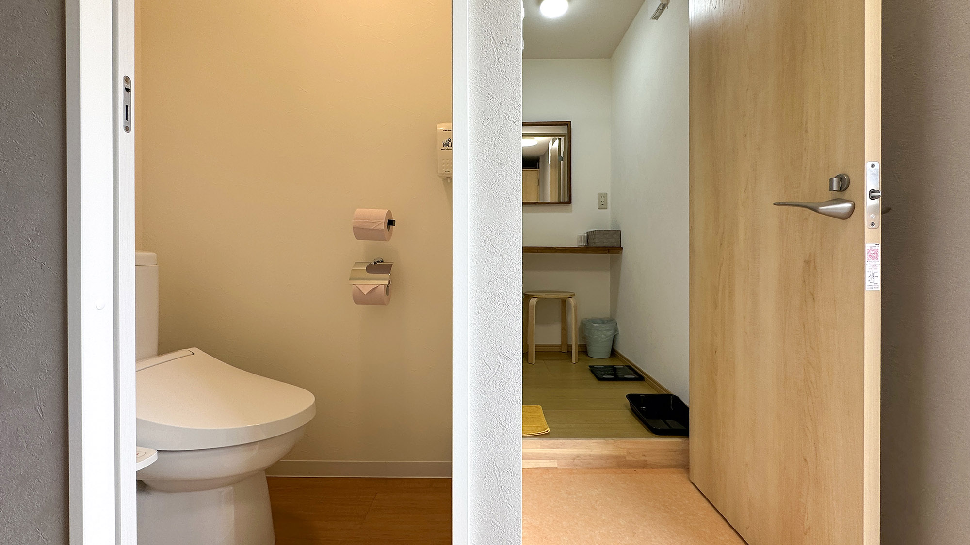 ・【バストイレ】グランピングなことも忘れさせる清潔なトイレとバスルームで快適な滞在を