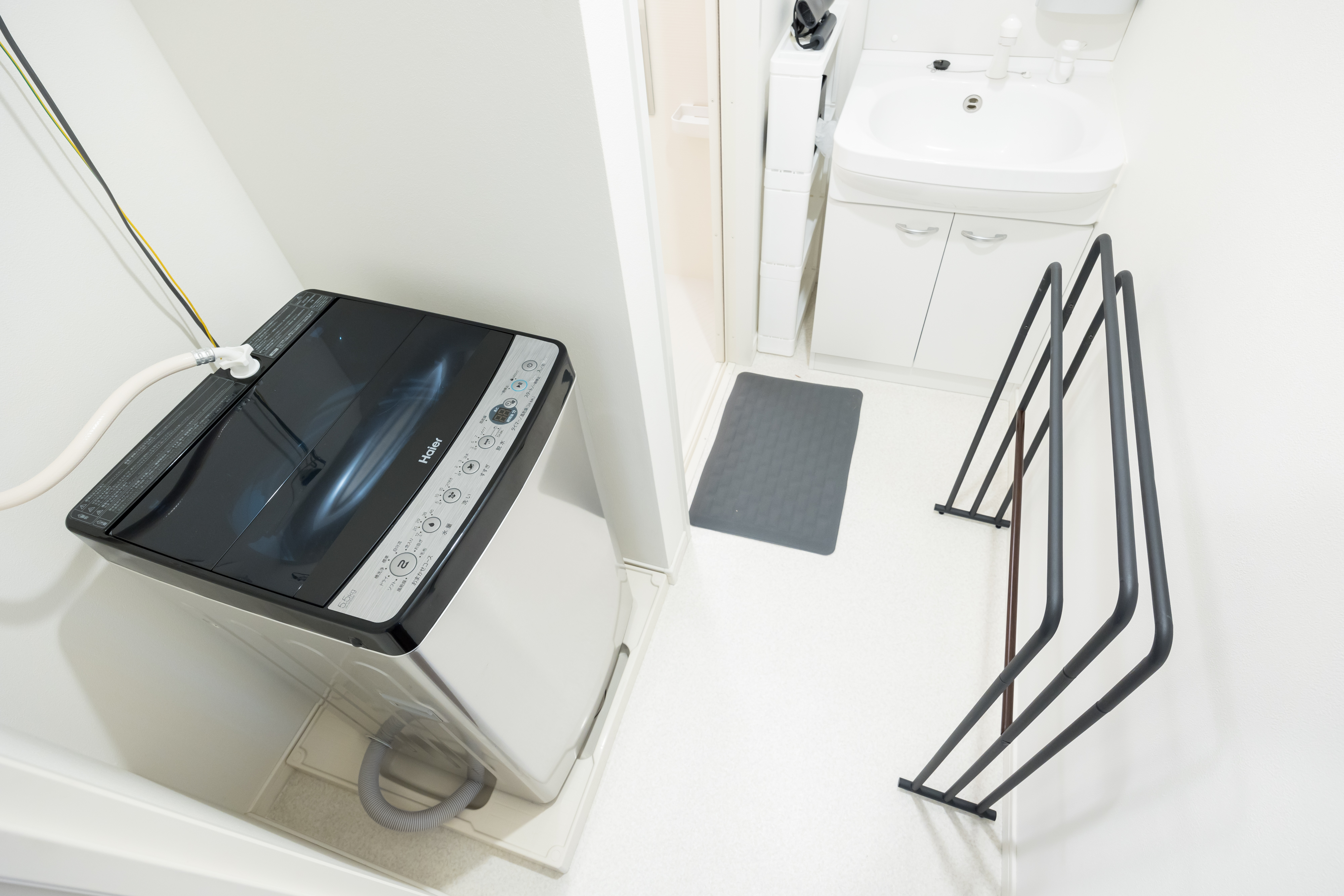 洗濯機、タオルハンガー