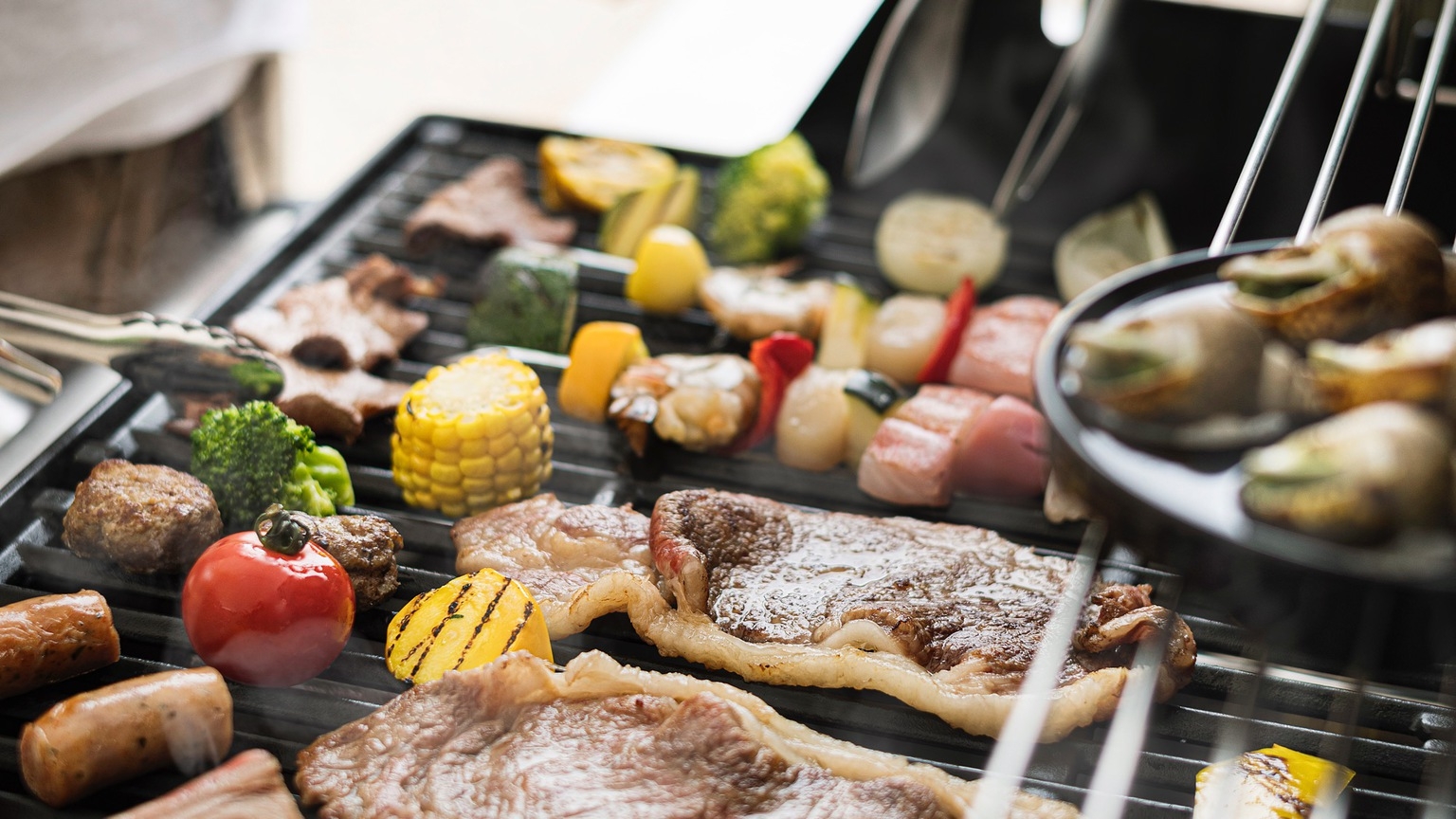 2食付【30％OFF・1周年記念】24時間サウナ入り放題〜夕食は人気No.1メニュー“前菜付BBQ”