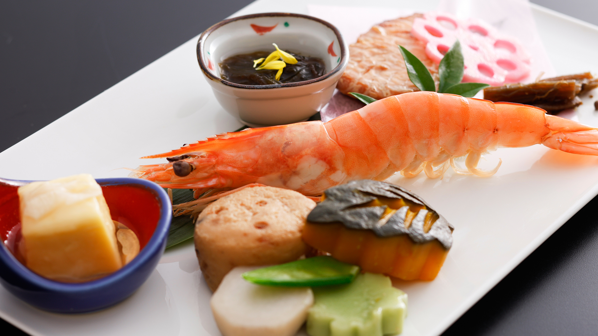 【お料理イメージ】季節を感じる彩り豊かな前菜