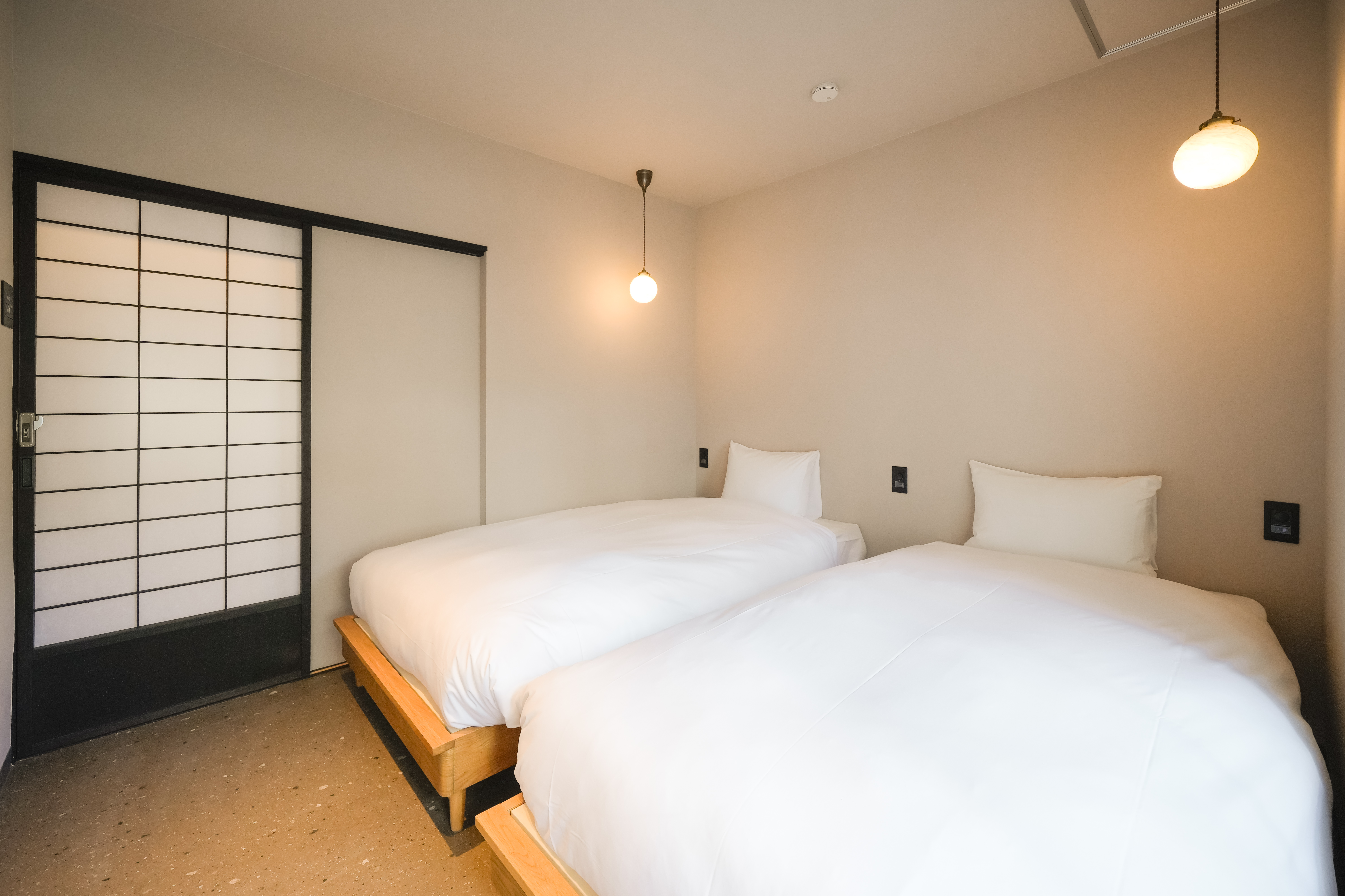 シングルベッド2台