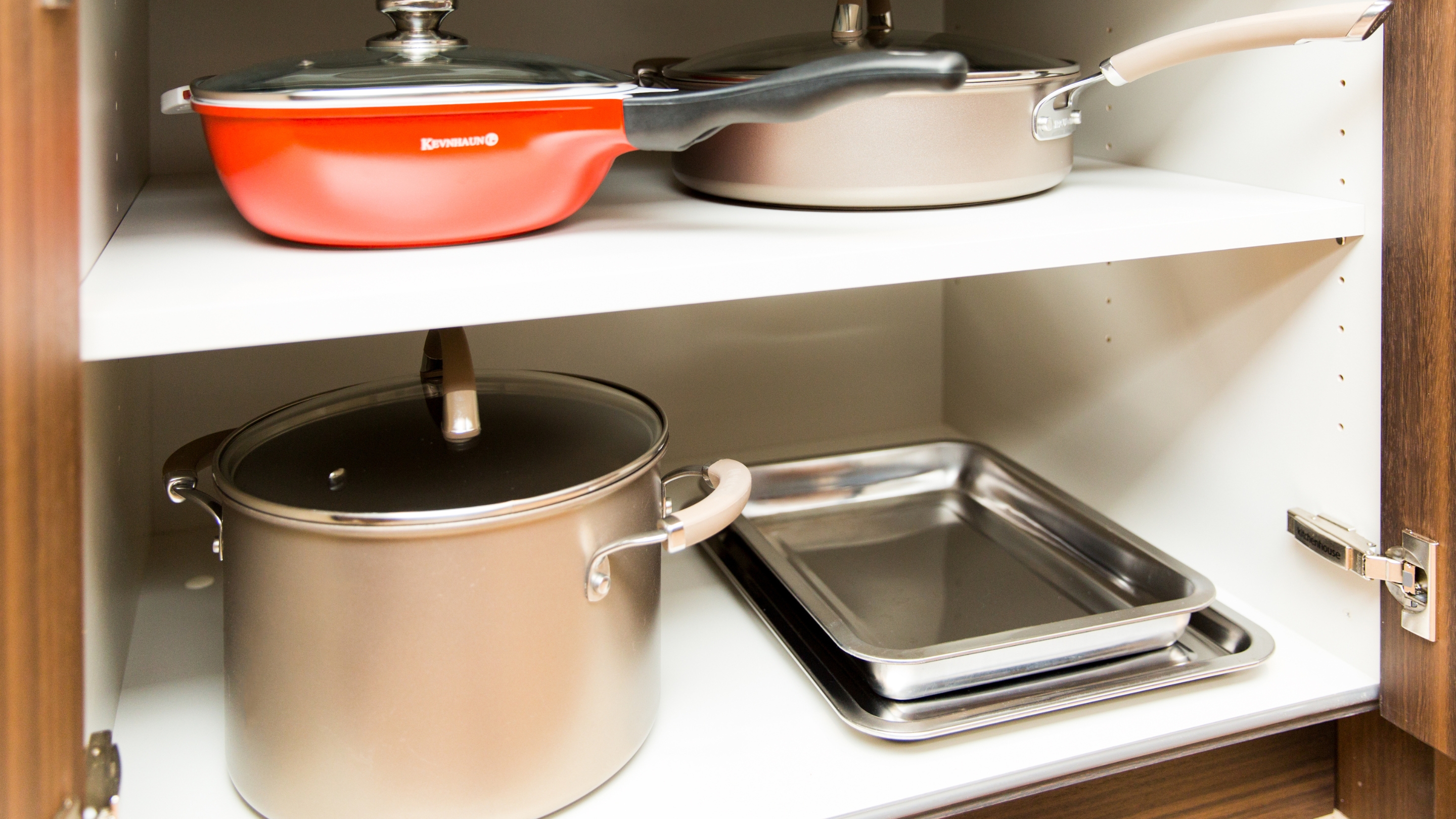 ・【キッチン設備】豊富な調理器具