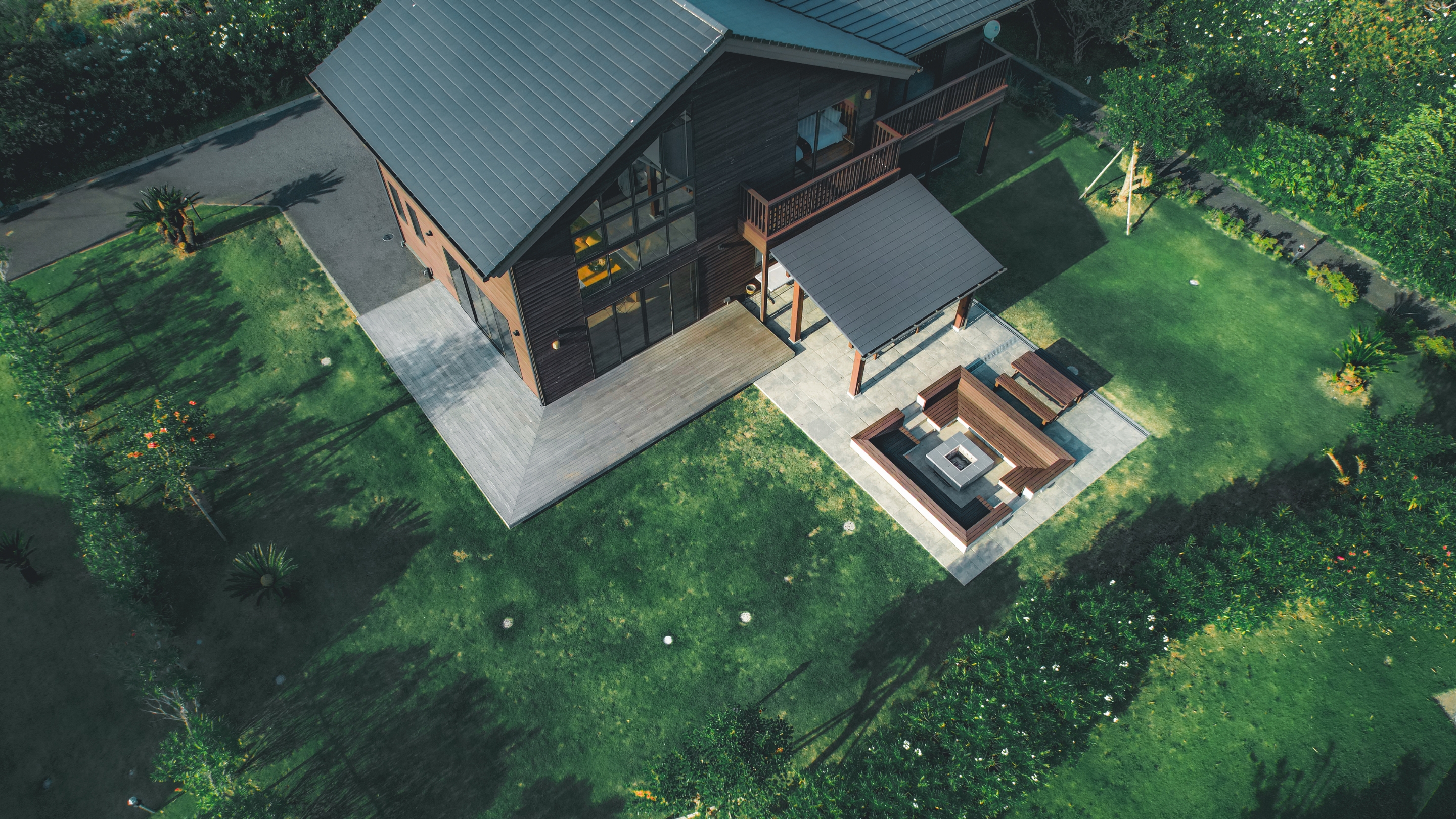 ・【外観】本館－外観