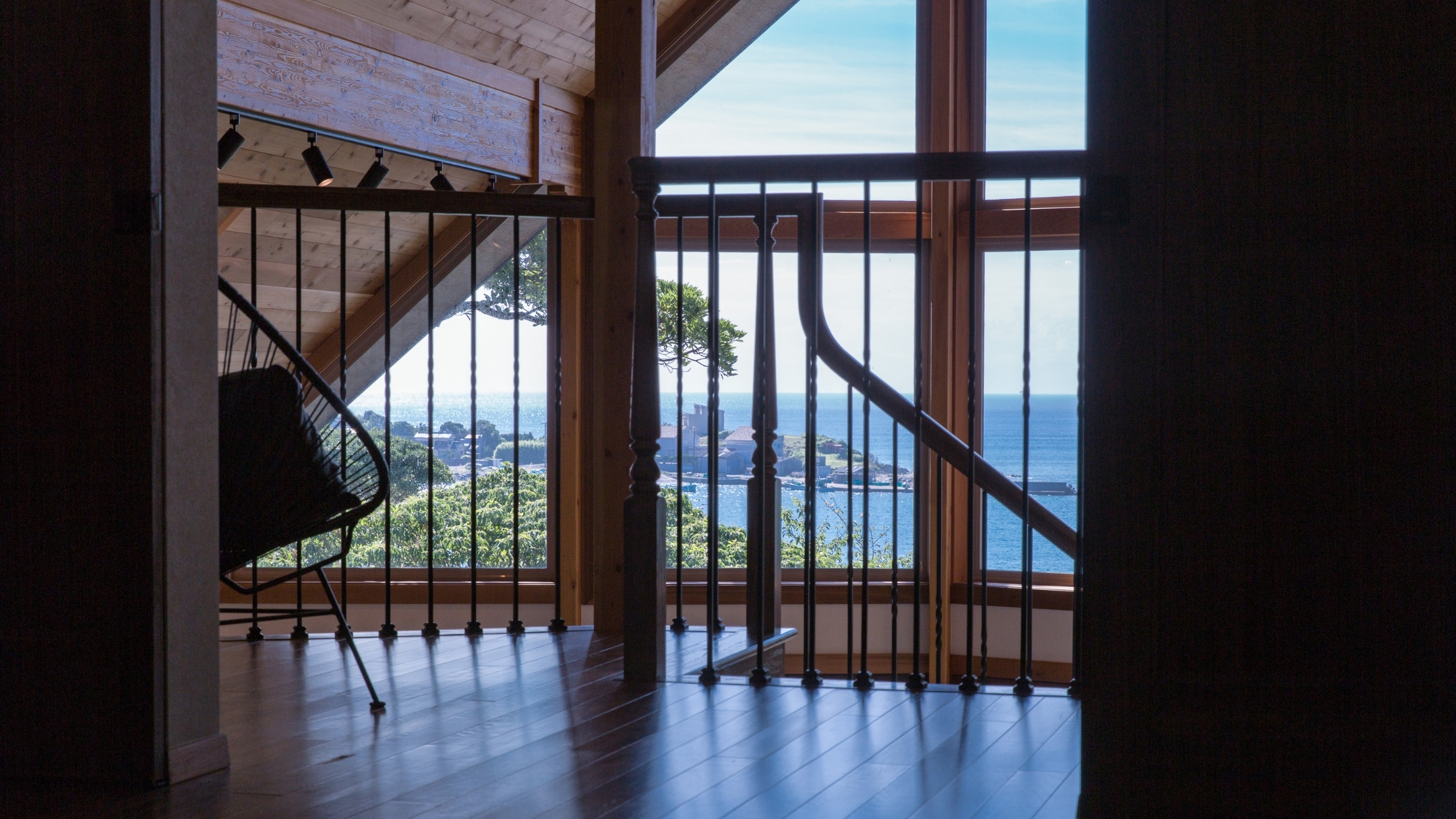 【マスターベッドルーム】起きると目の前に広がるオーシャンビュー