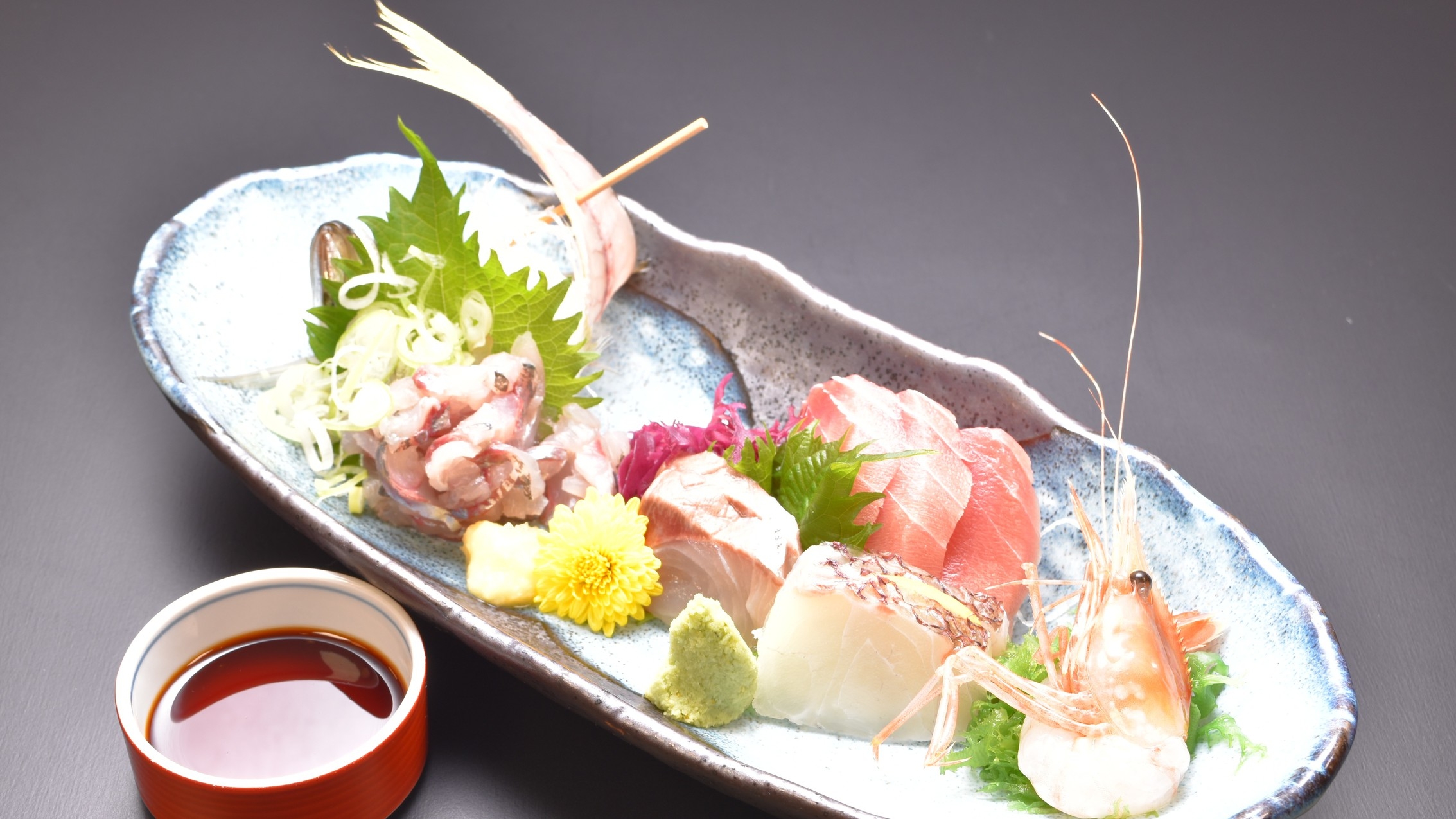 【粋涼の膳】飛騨牛ローストビーフ、鯵たたきなどのお造り、鮑のバター焼など、旬材満載お部屋で夕食プラン