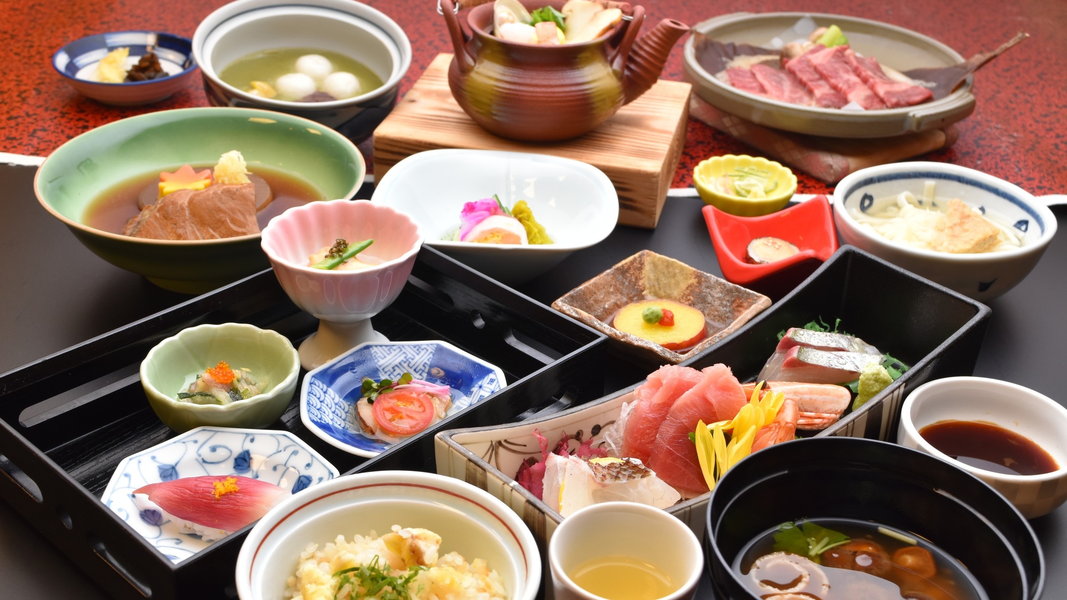 【当館最上級・花】飛騨牛朴葉焼・松茸と蛤の土瓶蒸し・ぶり大根｜期間限定「錦秋の膳」