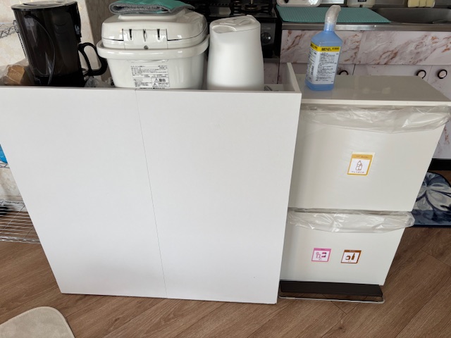 ３０１ごみ入れ