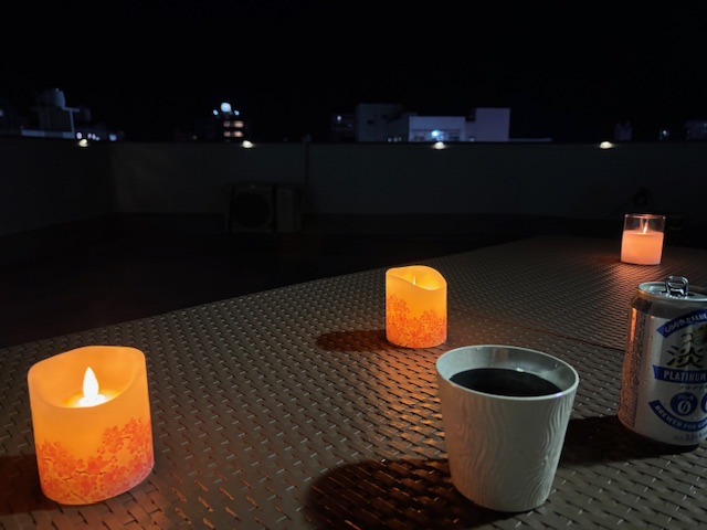 屋上テラス夜