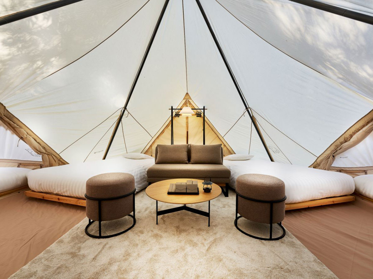 ミッドガルド／テントグランピング（室内冷暖房完備）