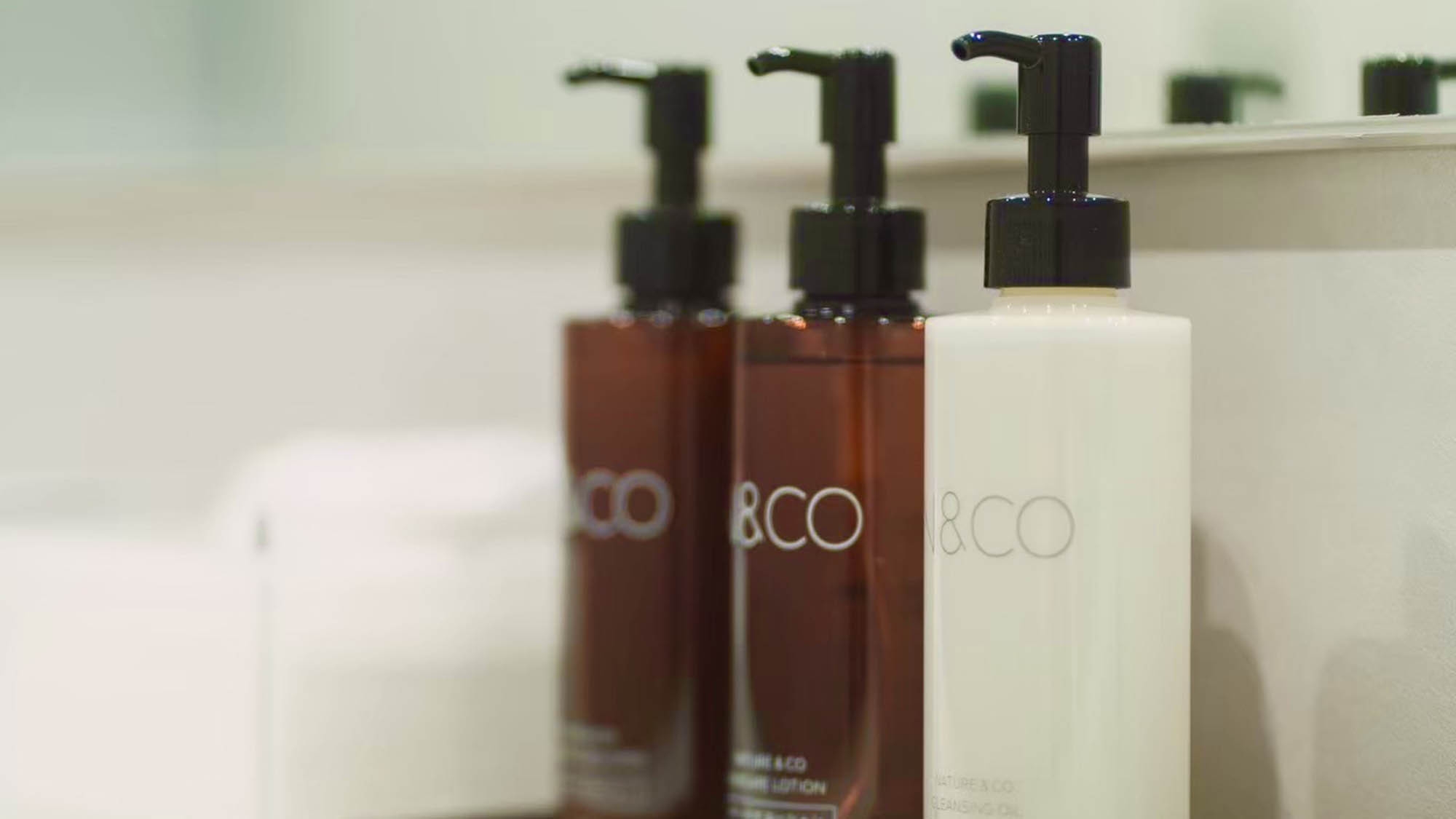 【直前割・15％OFF】那覇での急なお泊りに！一人旅も歓迎致します（無料モーニング付）女性専用施設