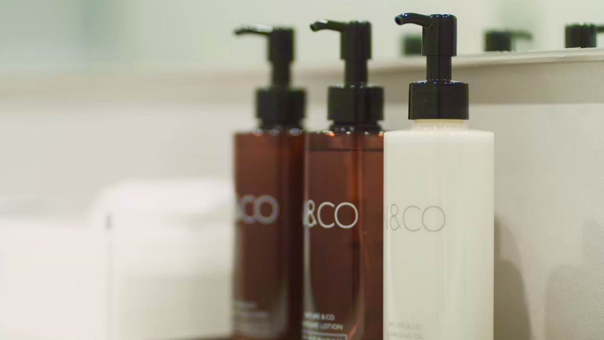 ・【パウダールーム】植物のチカラで肌を労わるKOSEの「Nature and Co.」をご用意